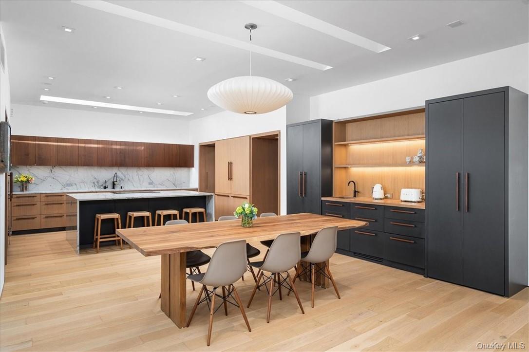 971 Fenimore Road, Larchmont, NY 10538