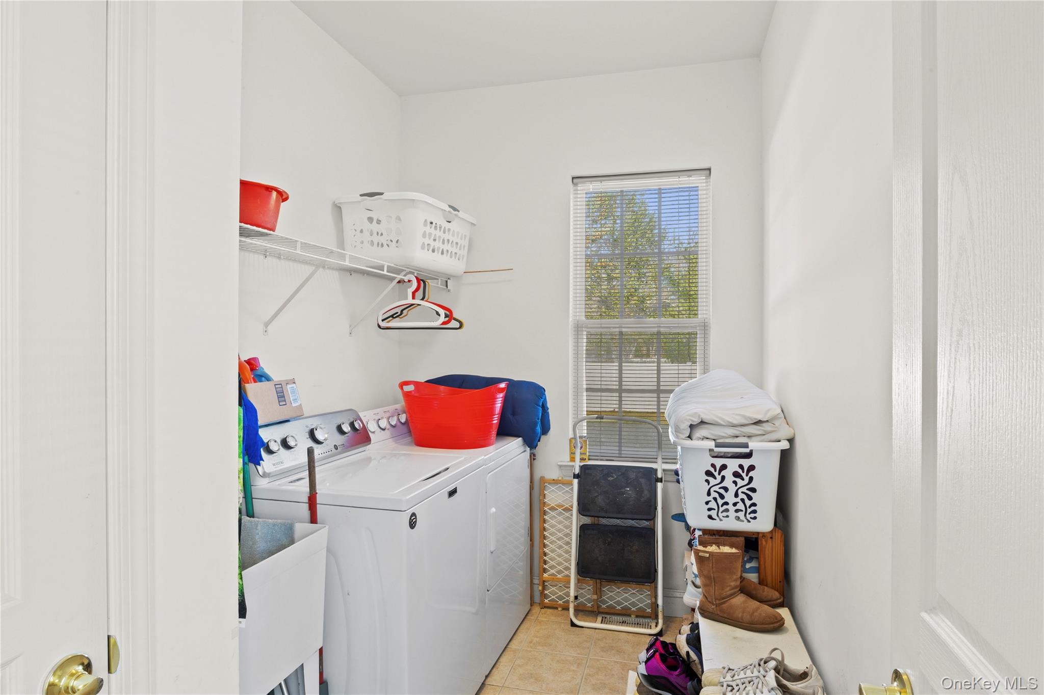 33 Pinehurst Drive, Mount Sinai, NY 11766