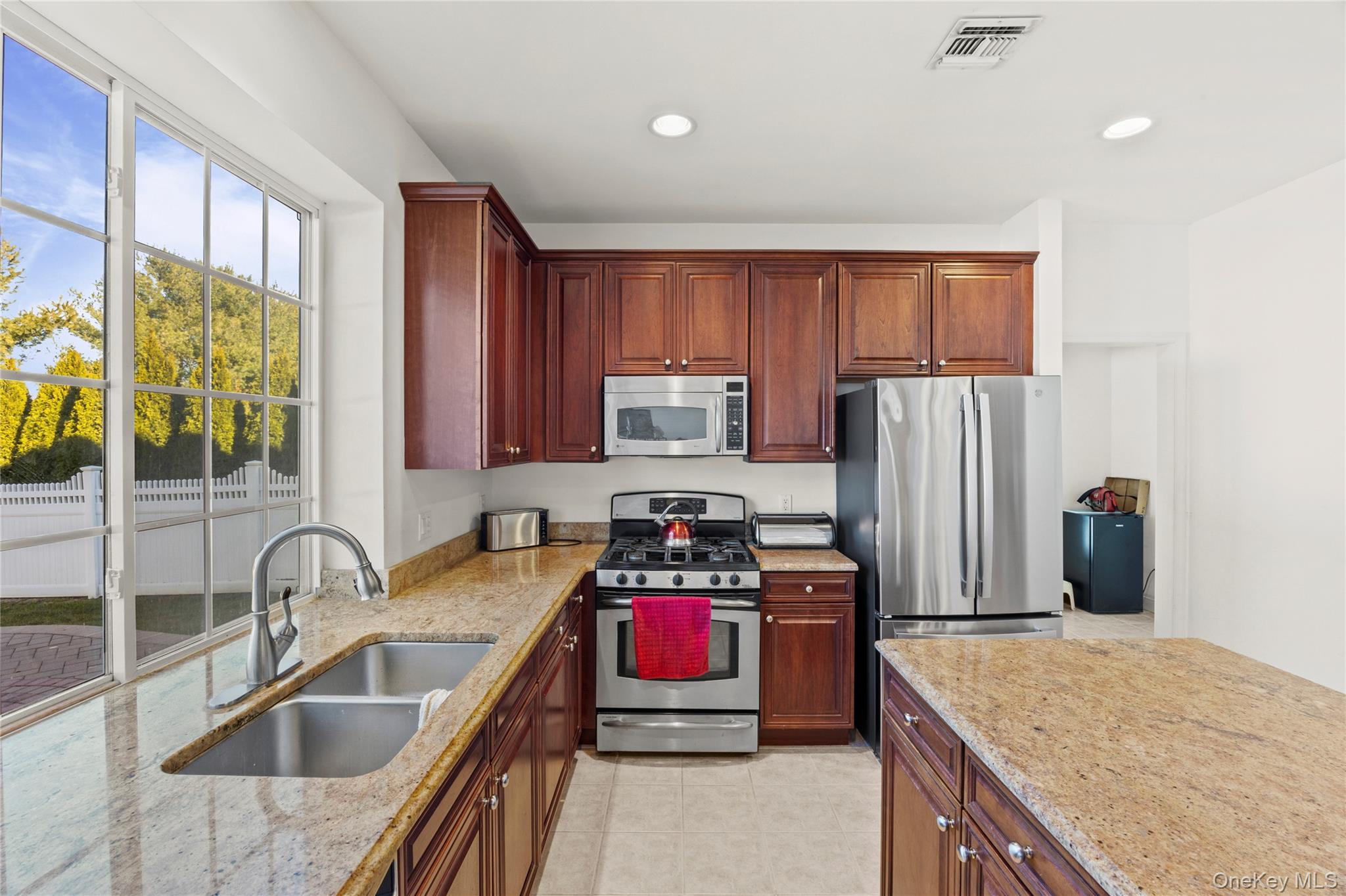 33 Pinehurst Drive, Mount Sinai, NY 11766