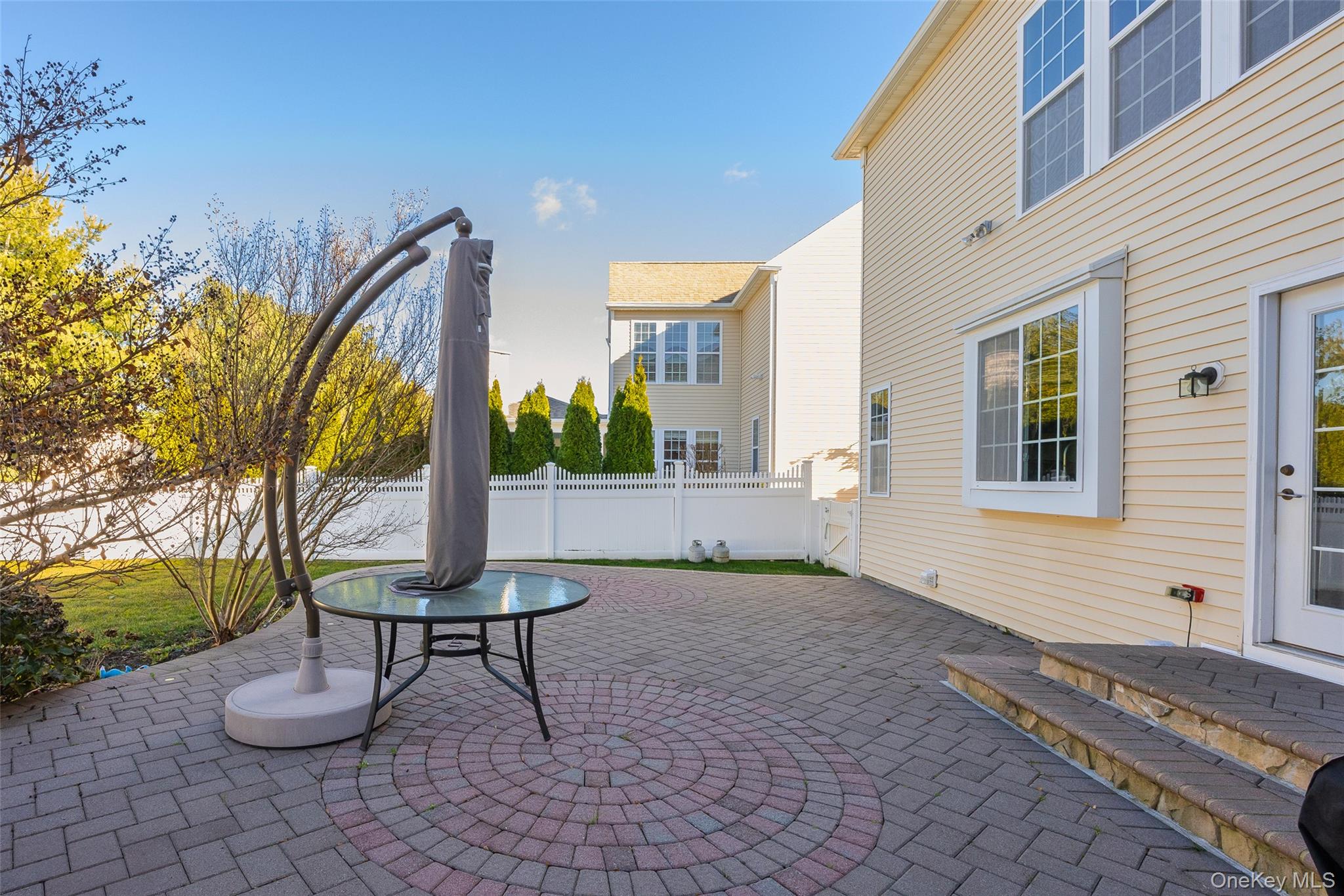 33 Pinehurst Drive, Mount Sinai, NY 11766