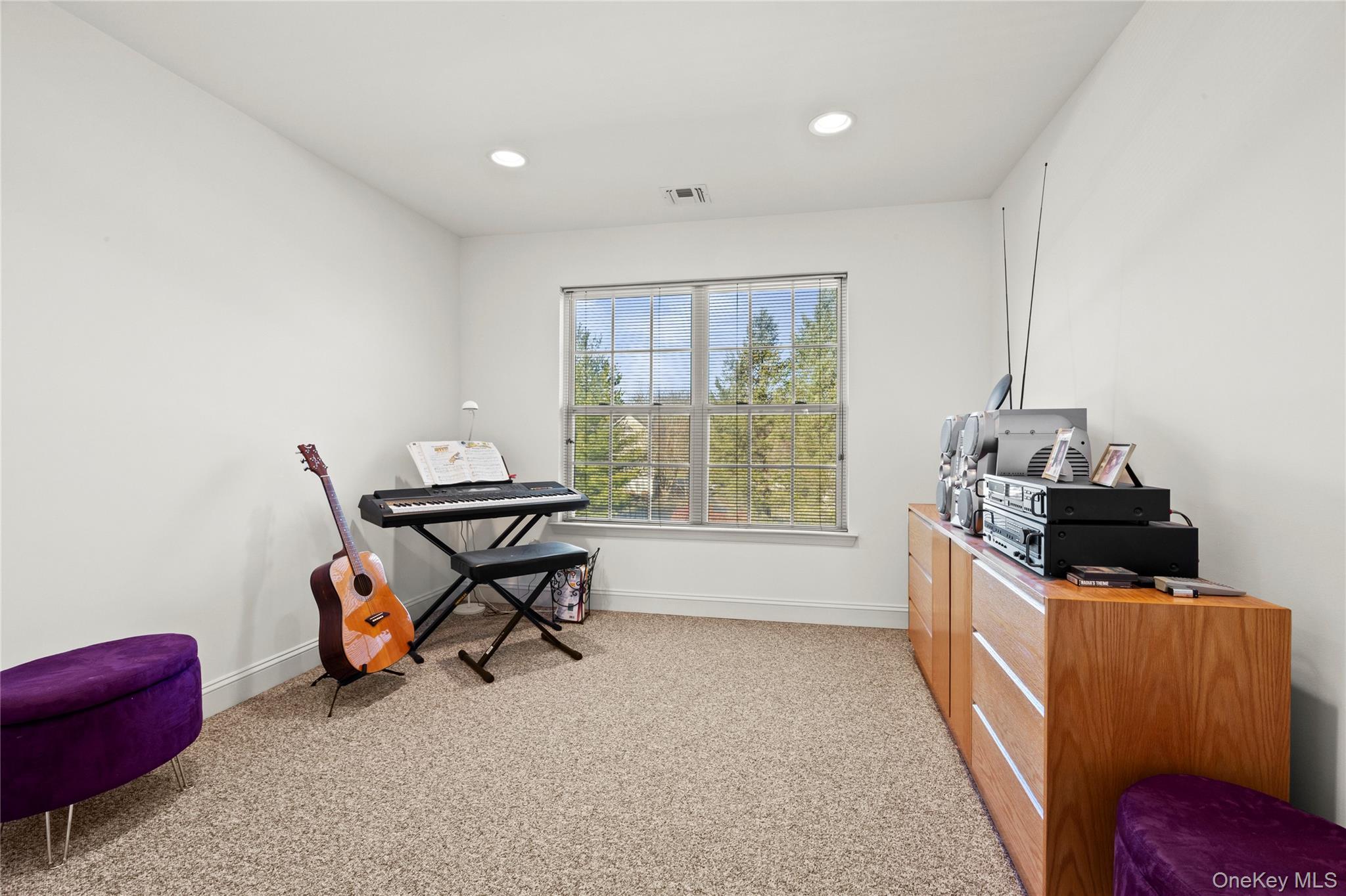 33 Pinehurst Drive, Mount Sinai, NY 11766