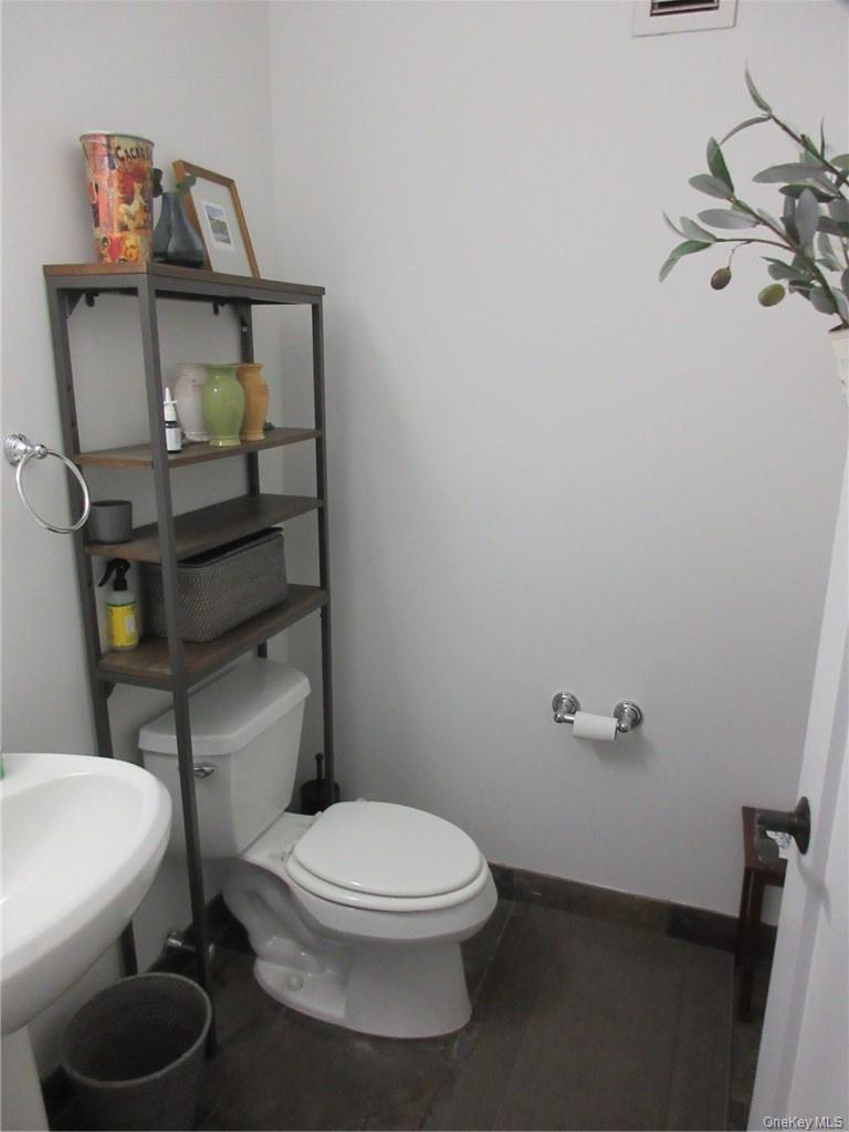 120 Main Street # A, Tuckahoe, NY 10707