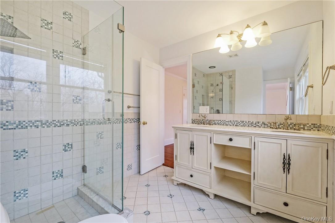 43 Palmer Avenue, Scarsdale, NY 10583