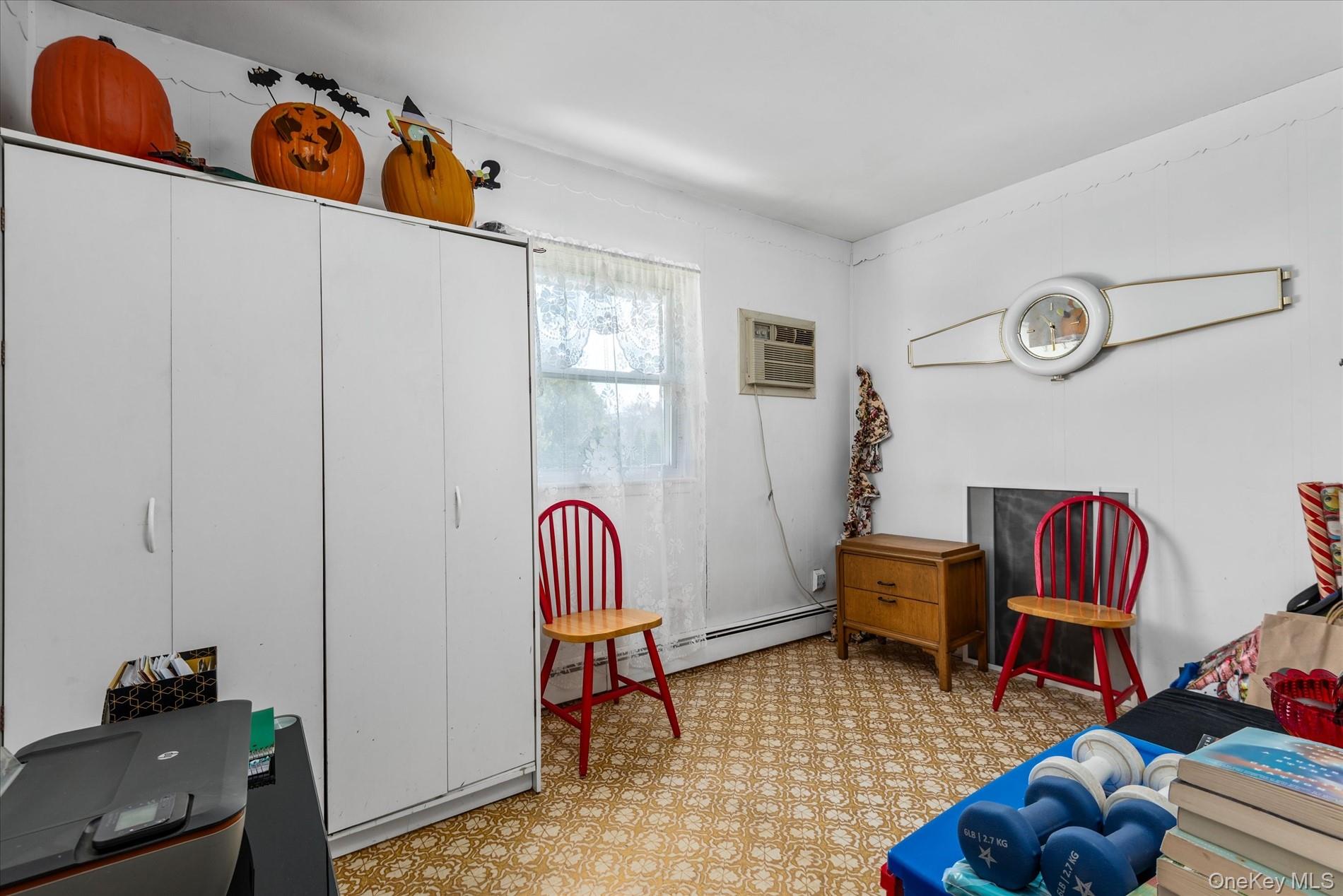 647 Seamans Neck Road, Seaford, NY 11783