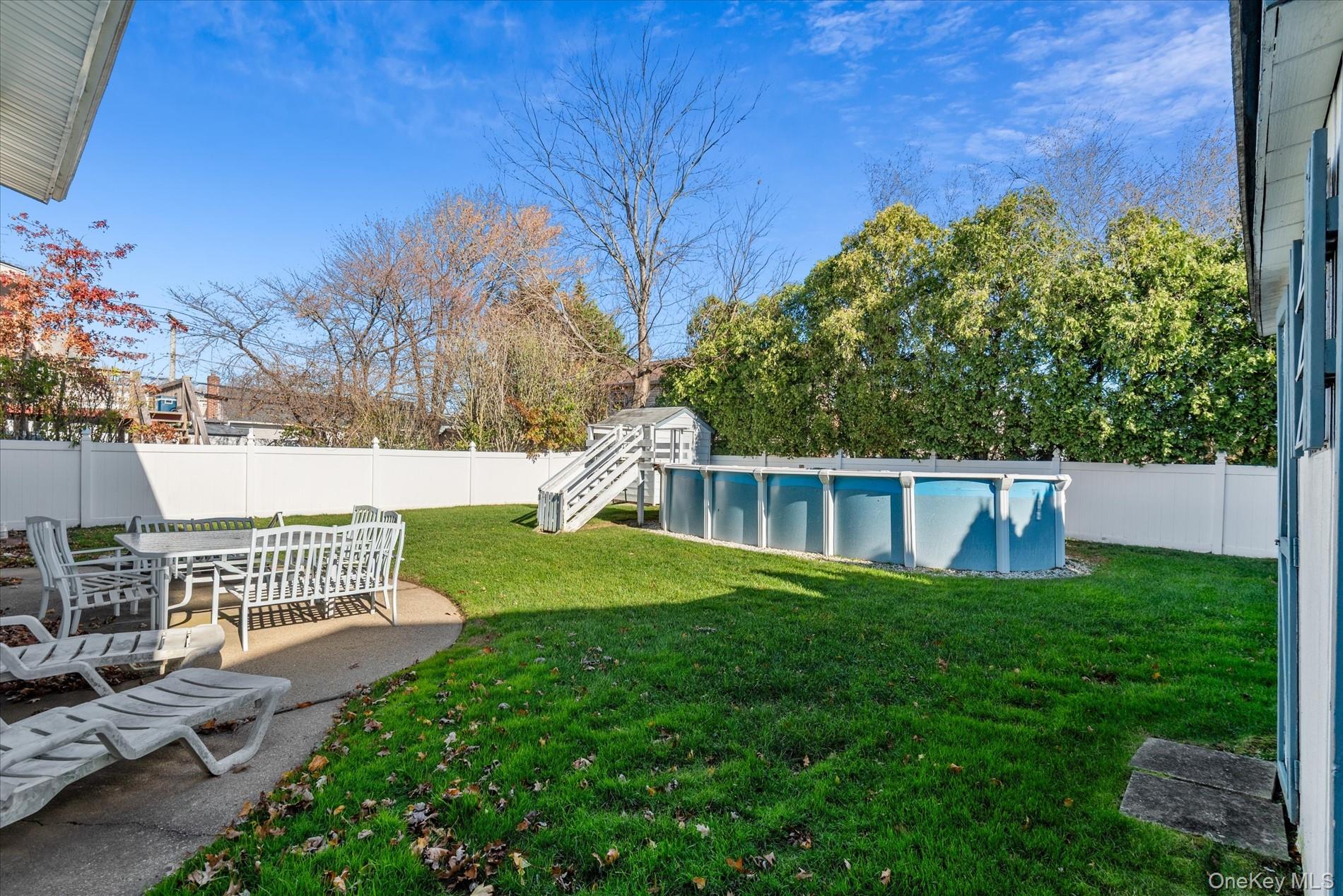 647 Seamans Neck Road, Seaford, NY 11783