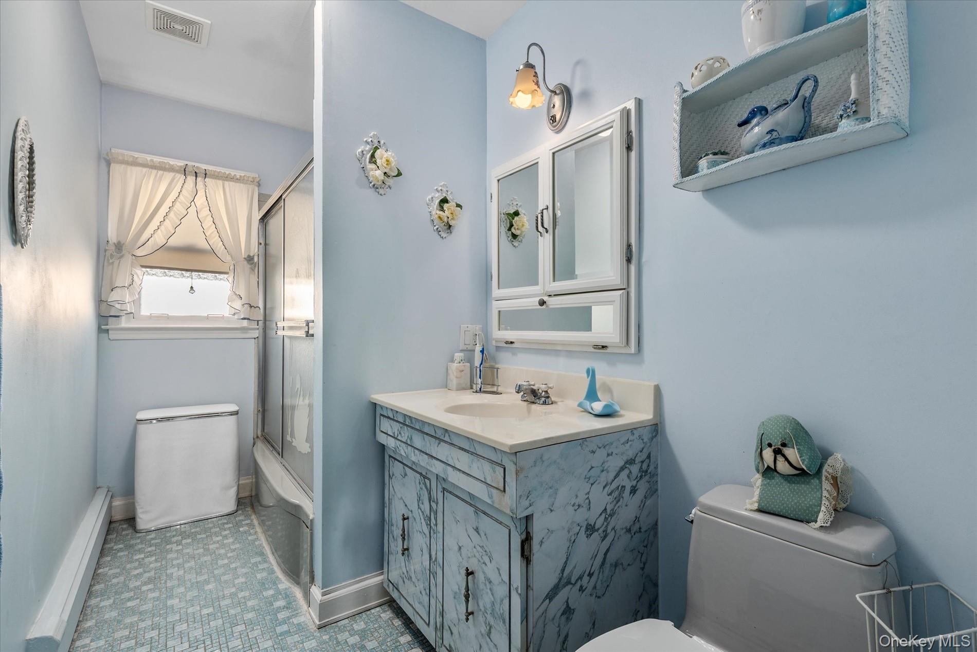 647 Seamans Neck Road, Seaford, NY 11783