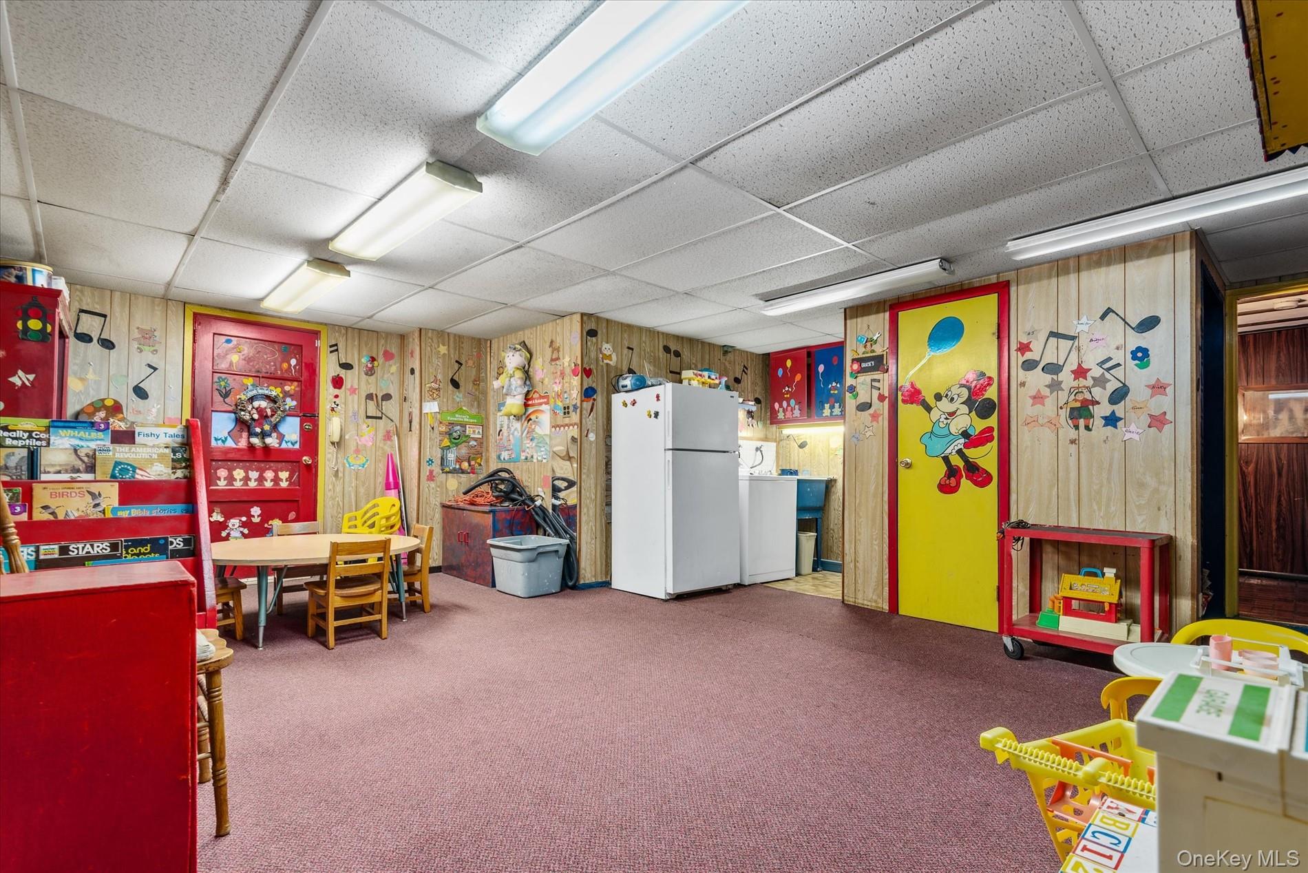 647 Seamans Neck Road, Seaford, NY 11783