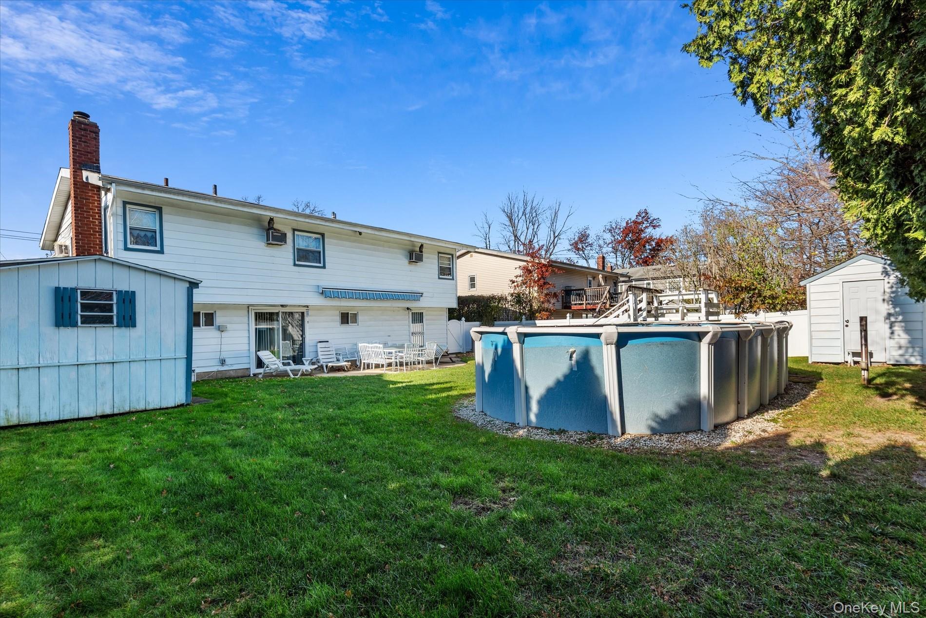 647 Seamans Neck Road, Seaford, NY 11783