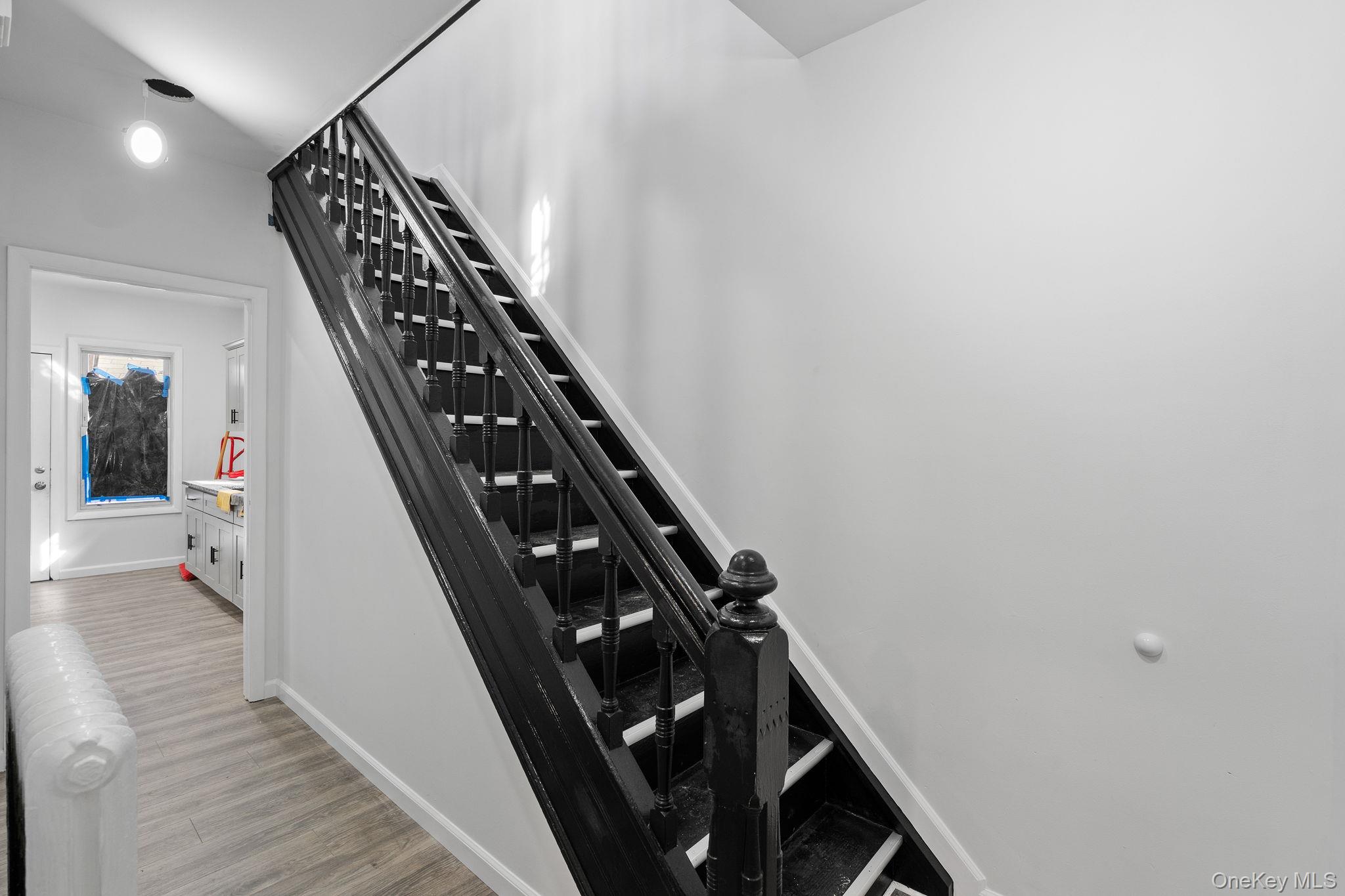 87 Winnikee Avenue, Poughkeepsie, NY 12601