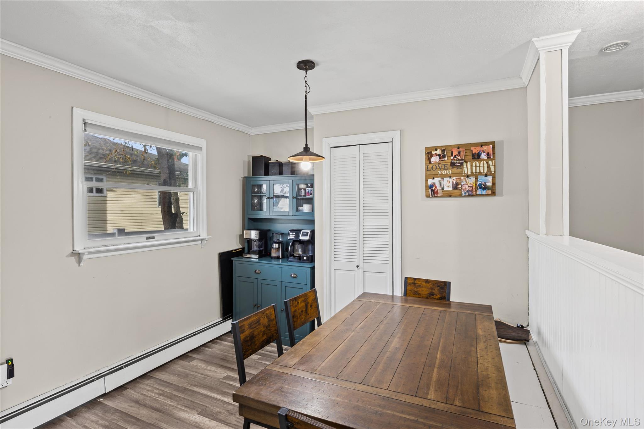 398 Concord Avenue, Lindenhurst, NY 11757