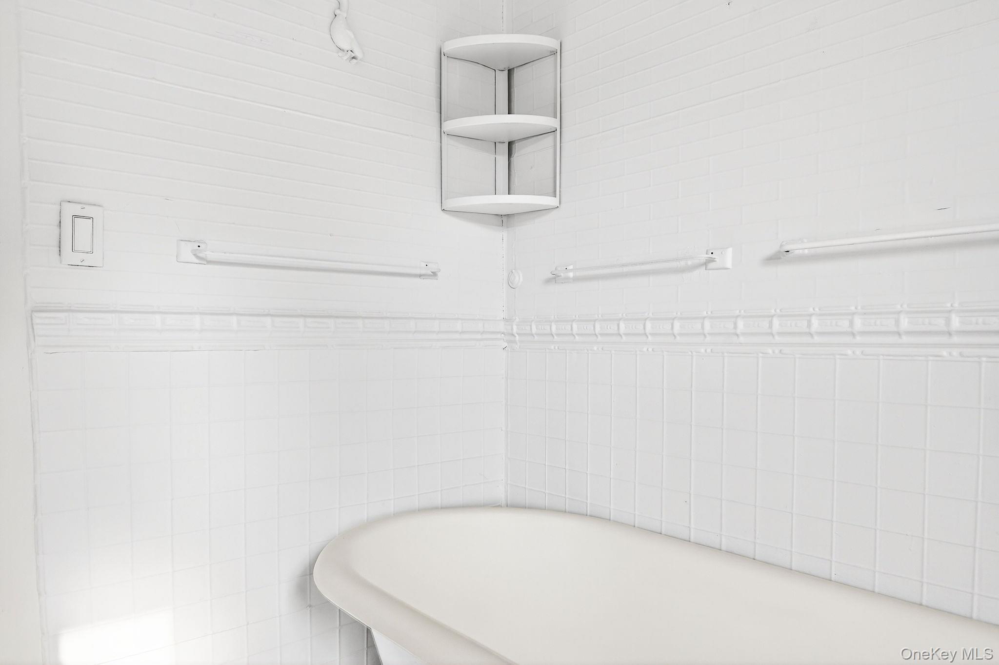 62 Foxhall Avenue, Kingston, NY 12401