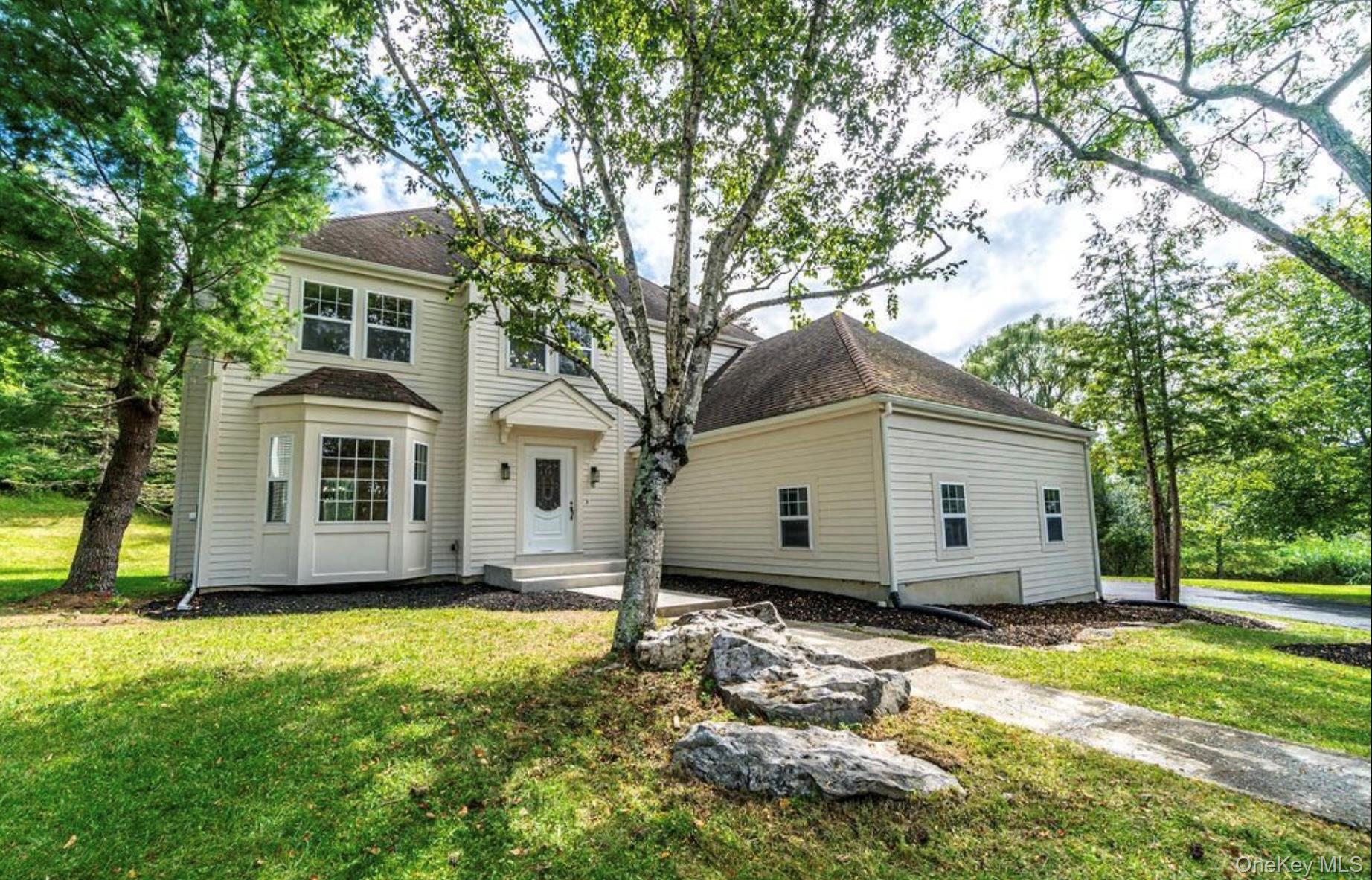 12 Dodge Street, Poughquag, NY 12570