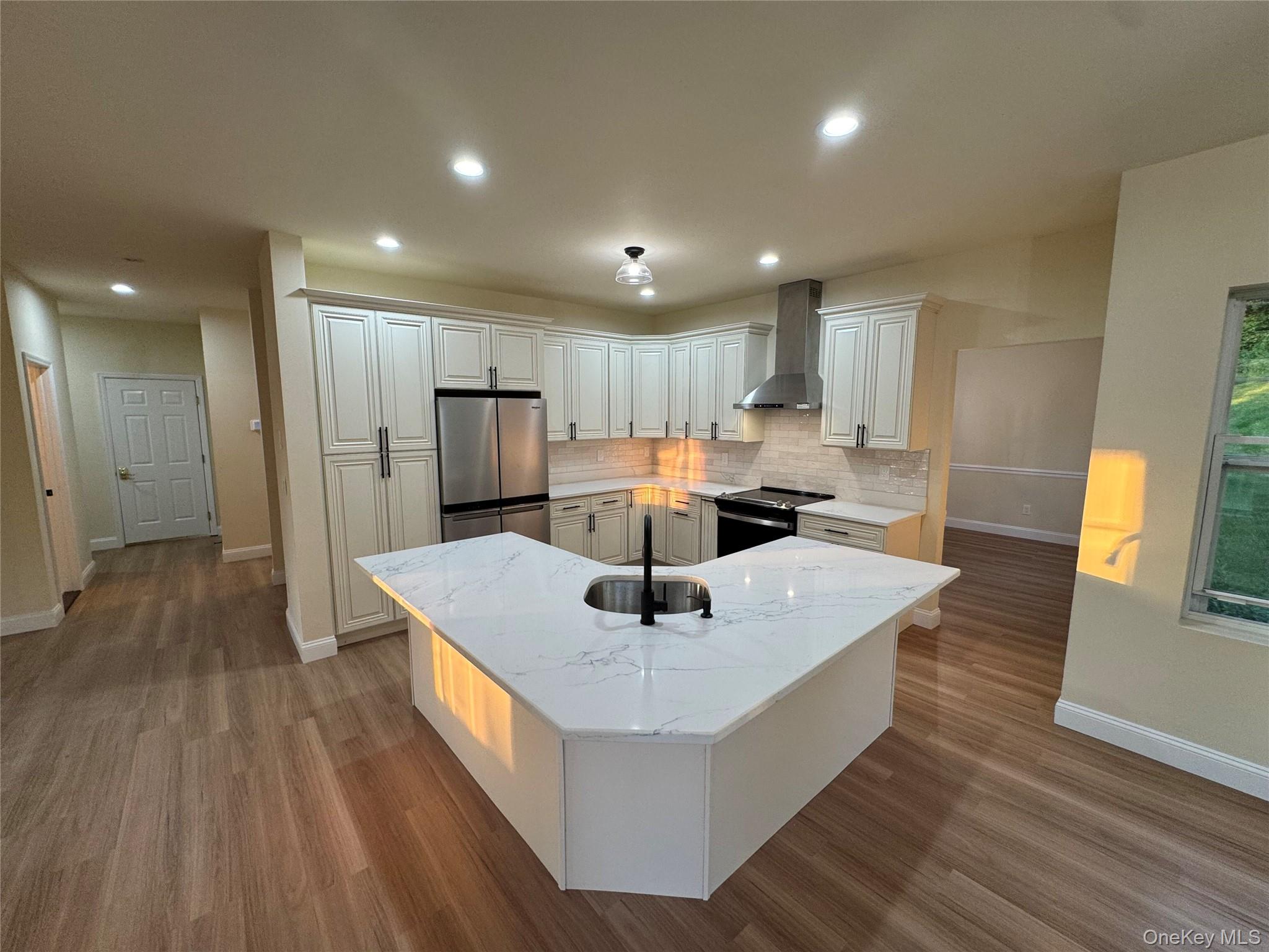 12 Dodge Street, Poughquag, NY 12570