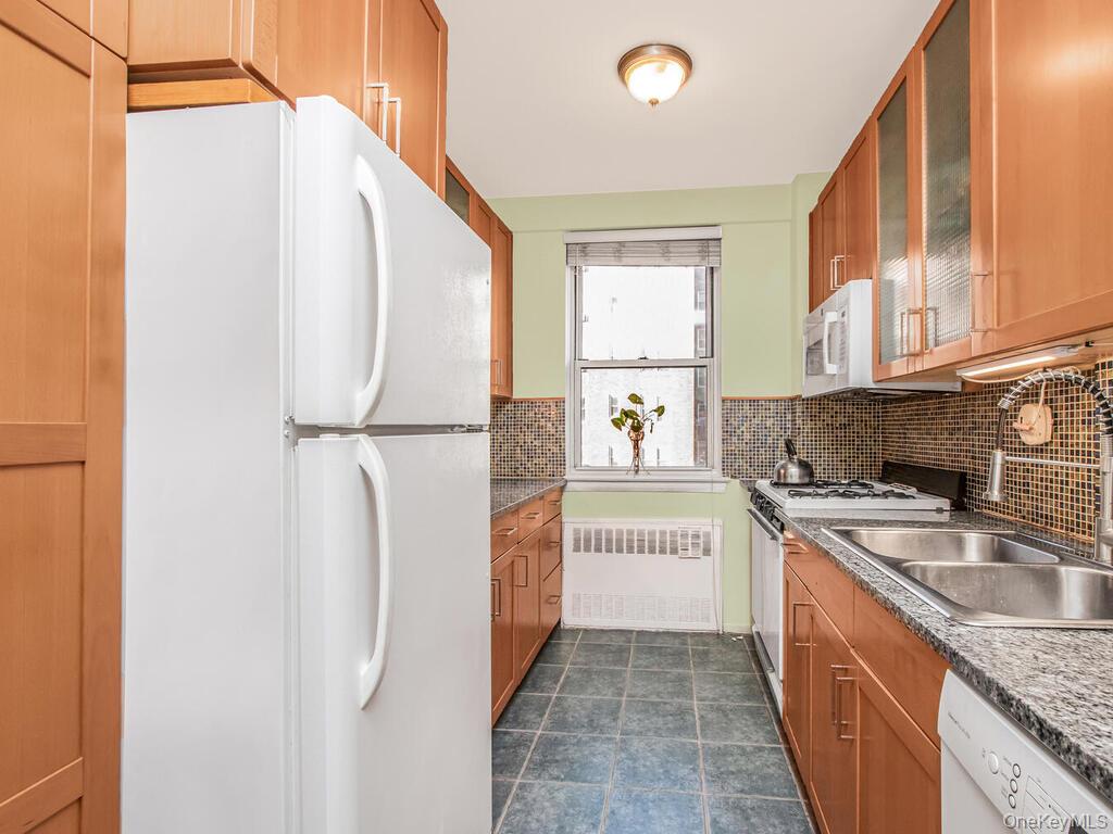 3725 Henry Hudson Parkway # 5H, Bronx, NY 10463