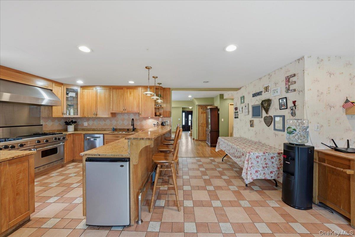 47-23 164th Street, Flushing, NY 11358