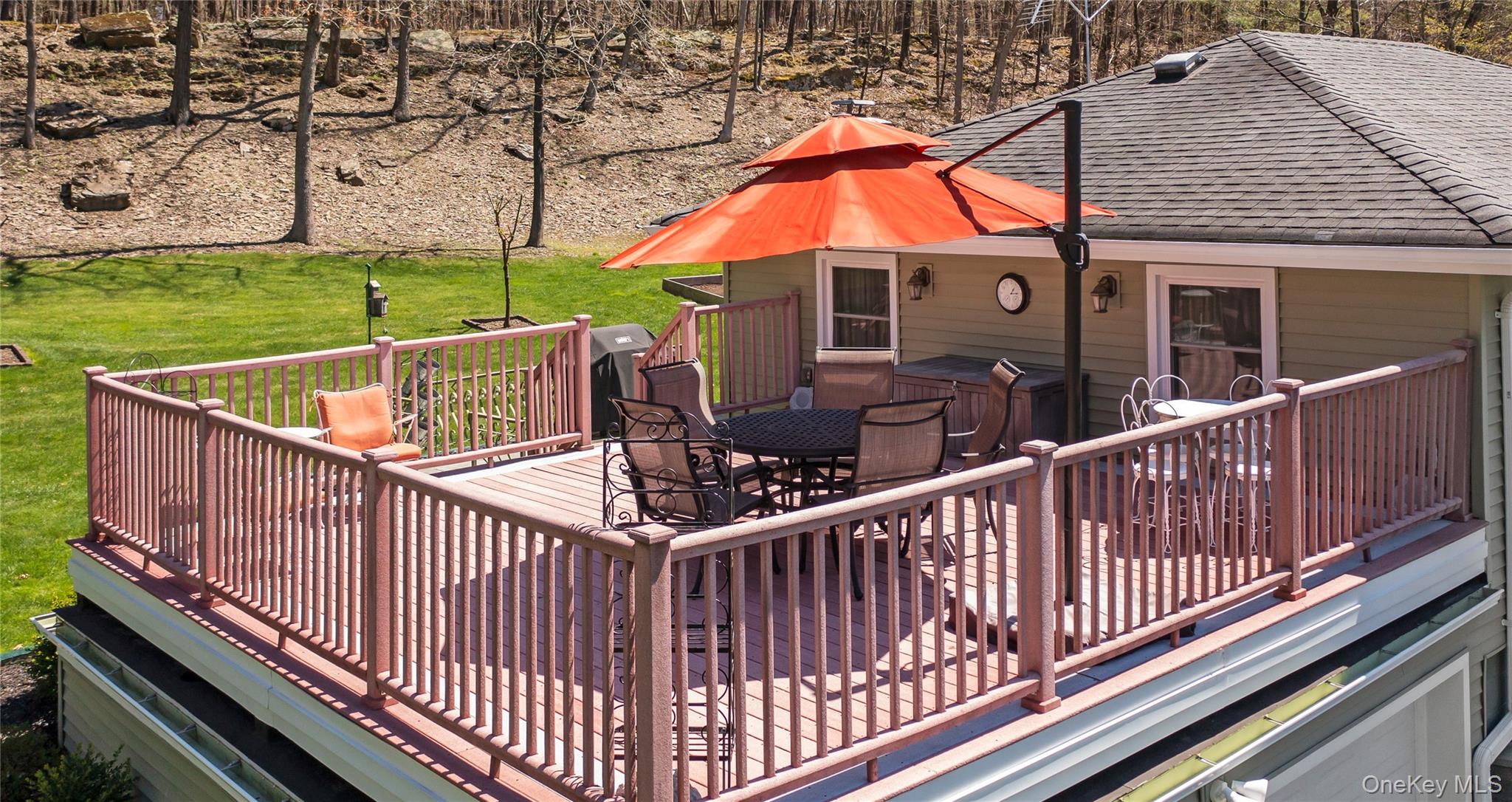 412 Vosenkill Road, Athens, NY 12015