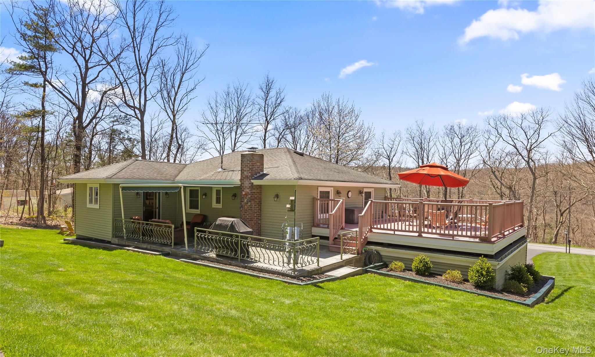 412 Vosenkill Road, Athens, NY 12015