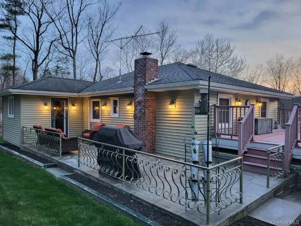 412 Vosenkill Road, Athens, NY 12015