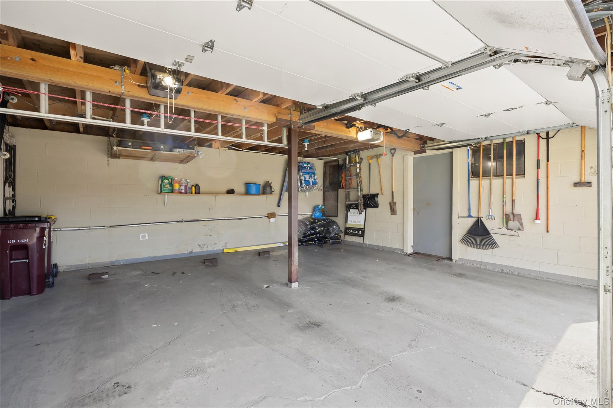 412 Vosenkill Road, Athens, NY 12015