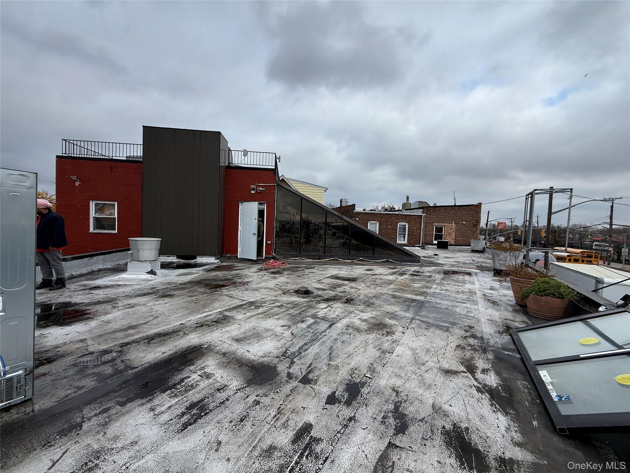 109-09 rockaway blvd, South Ozone Park, NY 11420