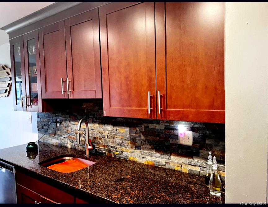 100 Hillside Drive # F6, Middletown, NY 10941