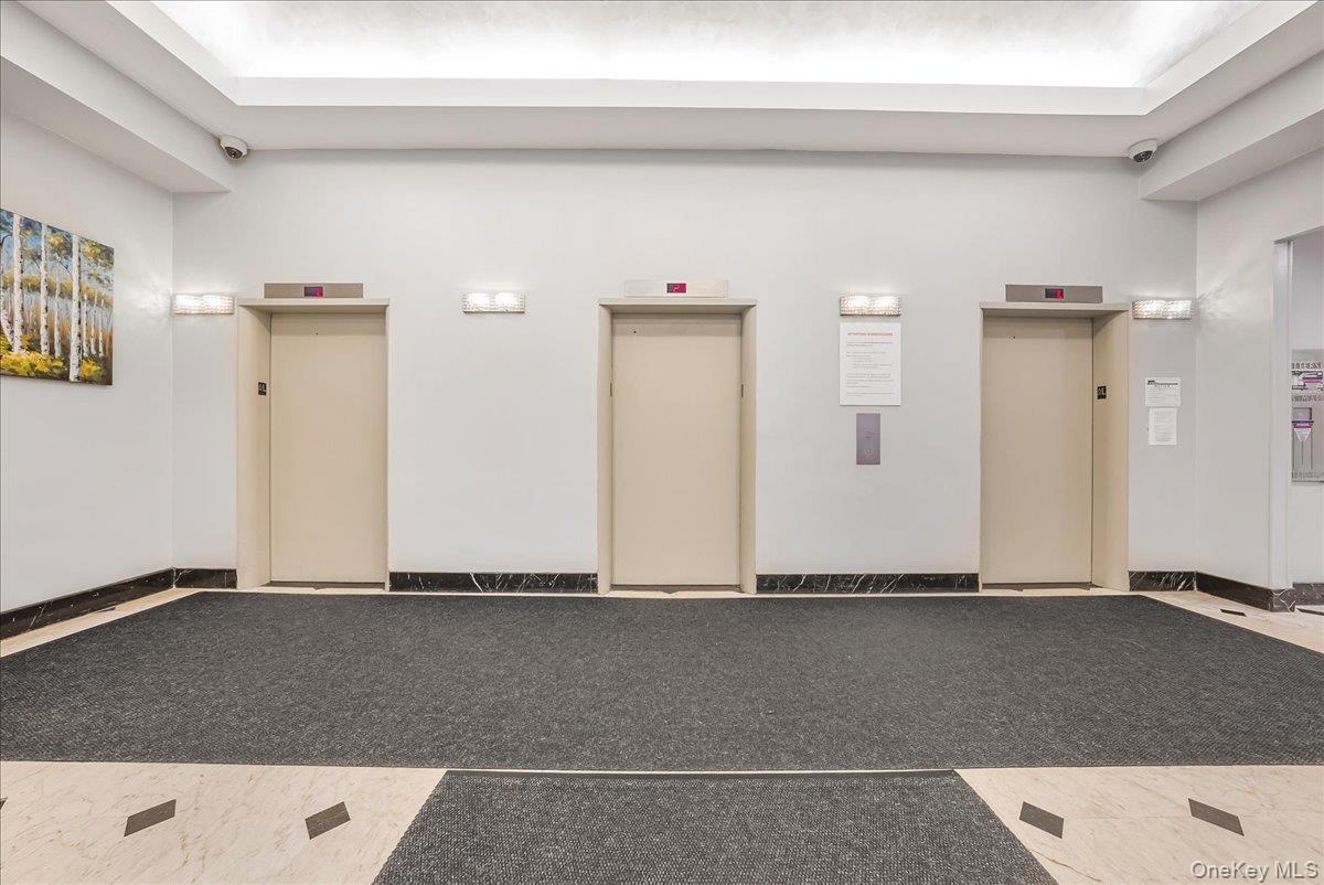 125-10 Queens Boulevard # 1411, Kew Gardens, NY 11415