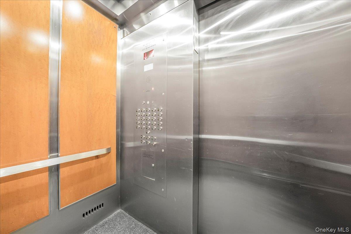 125-10 Queens Boulevard # 1411, Kew Gardens, NY 11415