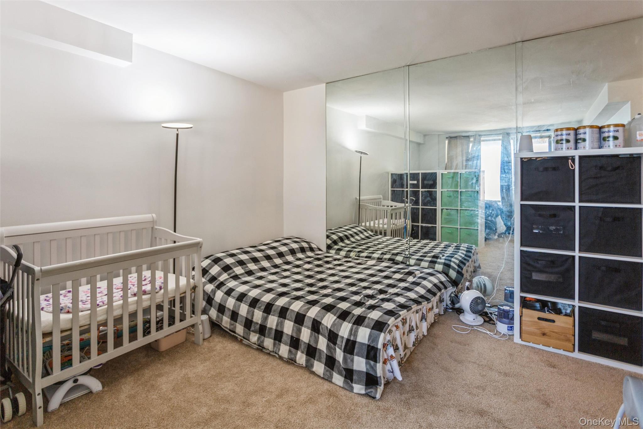 560 W Broadway # 2A, Long Beach, NY 11561