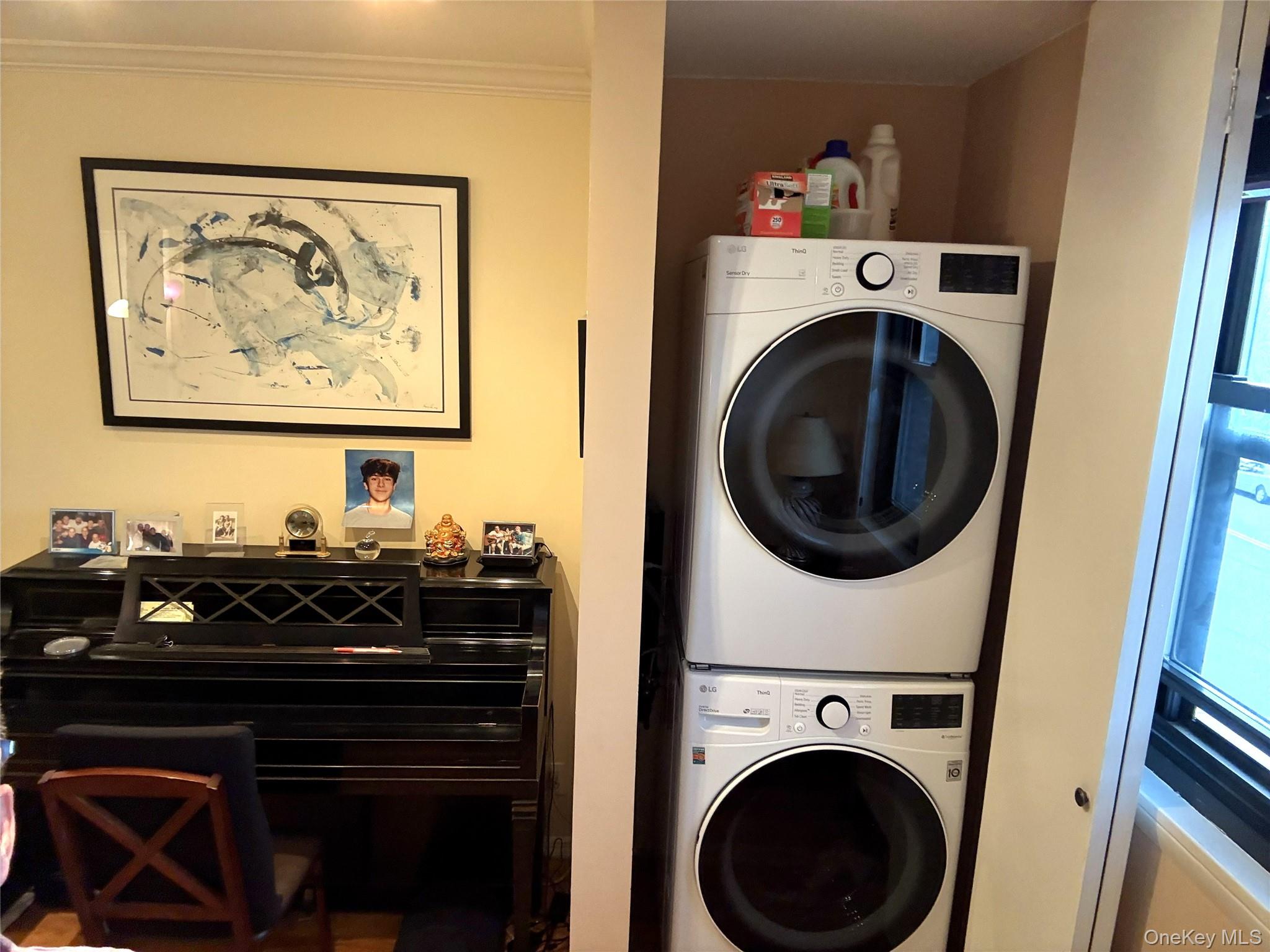 245-48 62nd Avenue # Upper 2/3BR, Douglaston, NY 11362