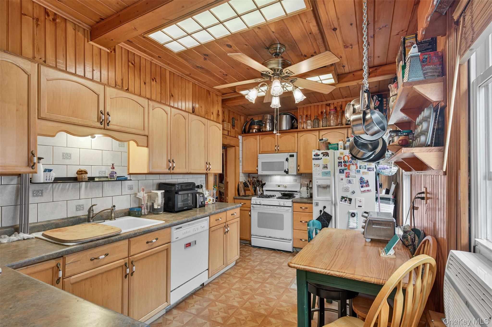 423 Main Street, Rosendale, NY 12472