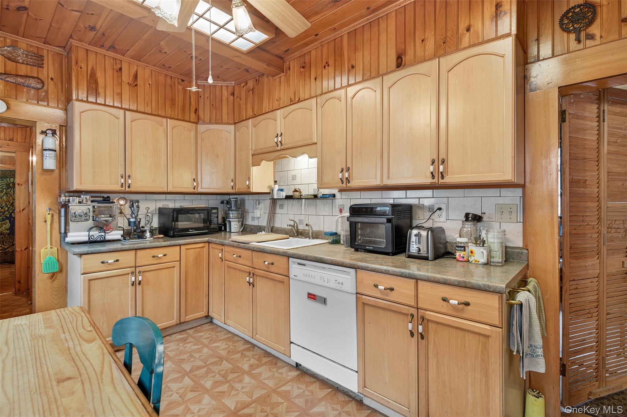 423 Main Street, Rosendale, NY 12472