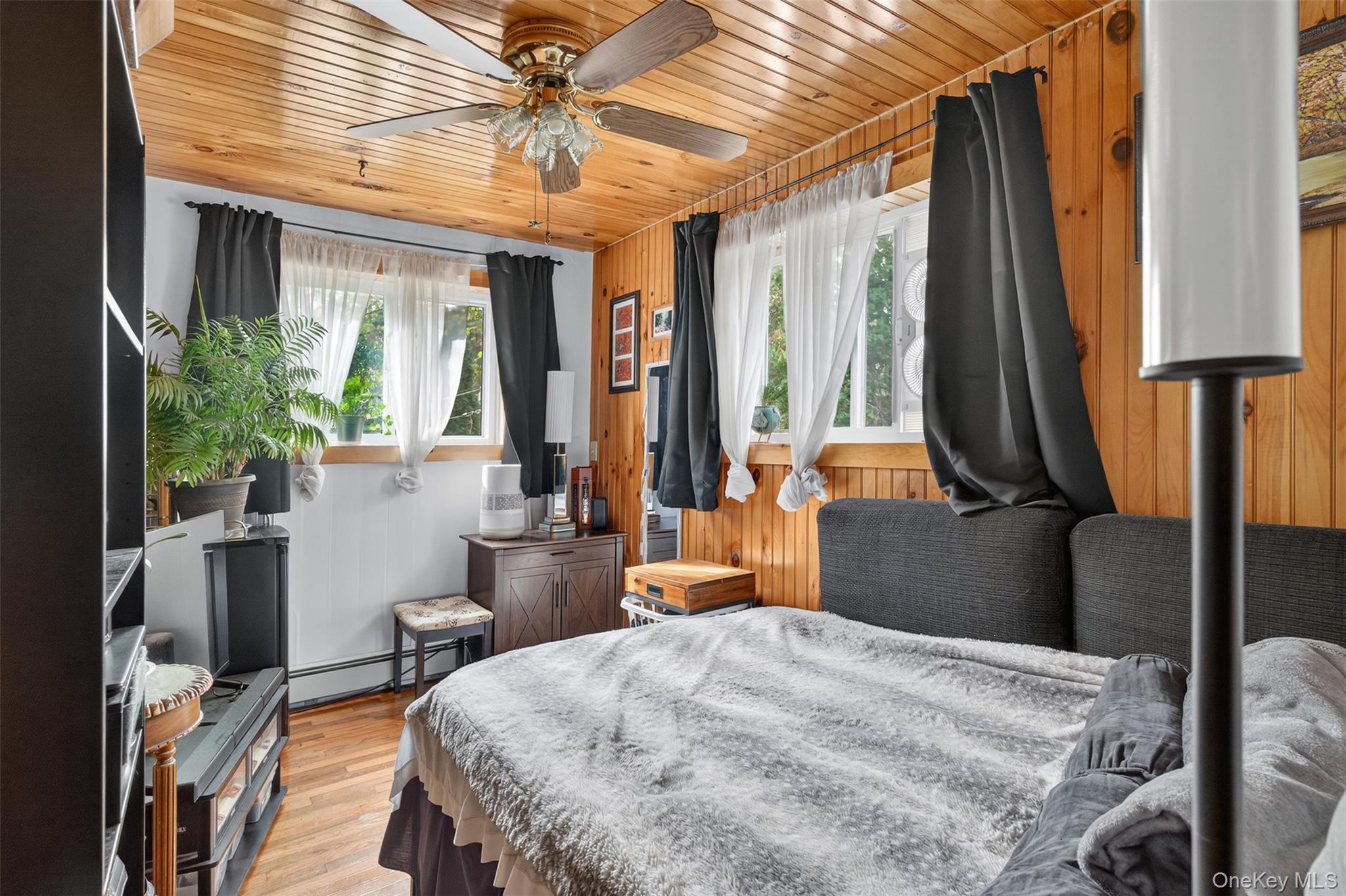 423 Main Street, Rosendale, NY 12472