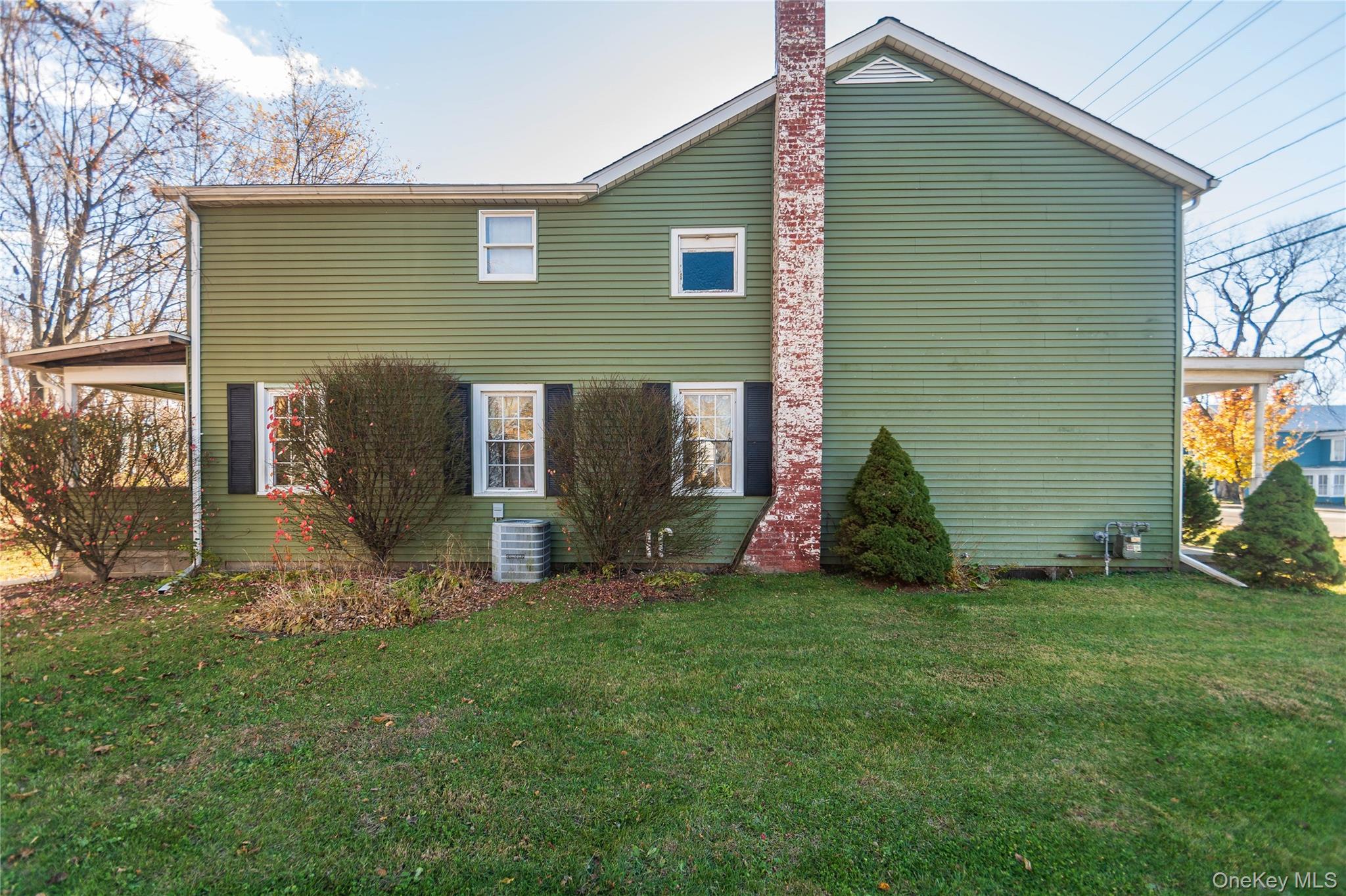 147 Broadway # 9W, Port Ewen, NY 12466