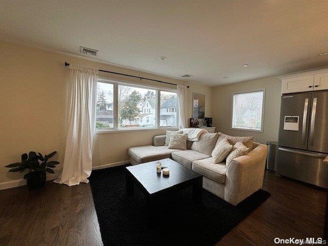 62 Green Street # 2, Huntington, NY 11743