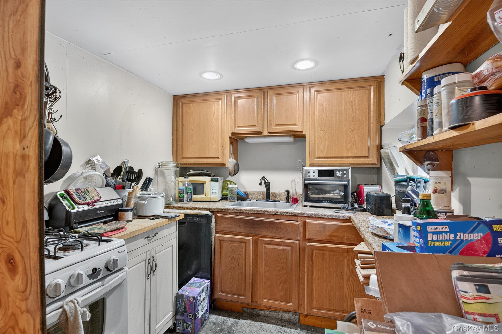 425 Main Street, Rosendale, NY 12472