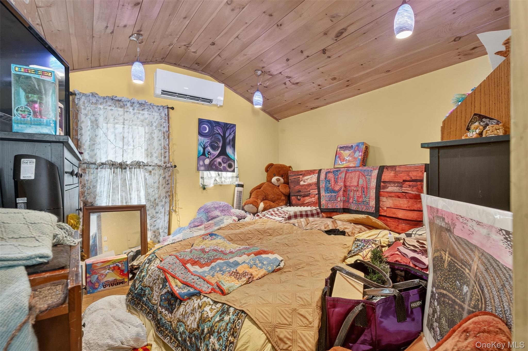 425 Main Street, Rosendale, NY 12472