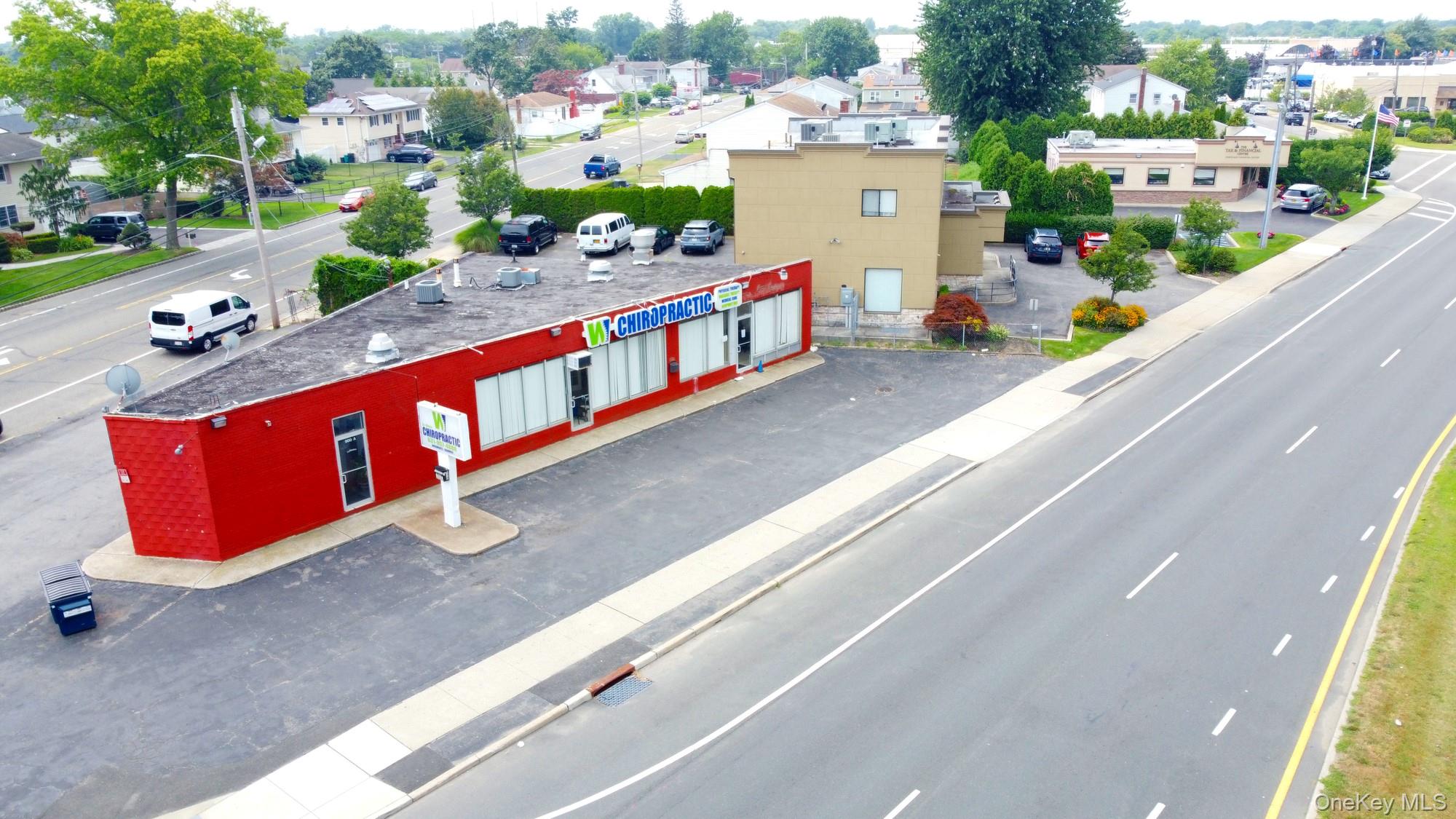 900 Route 109, Lindenhurst, NY 11757