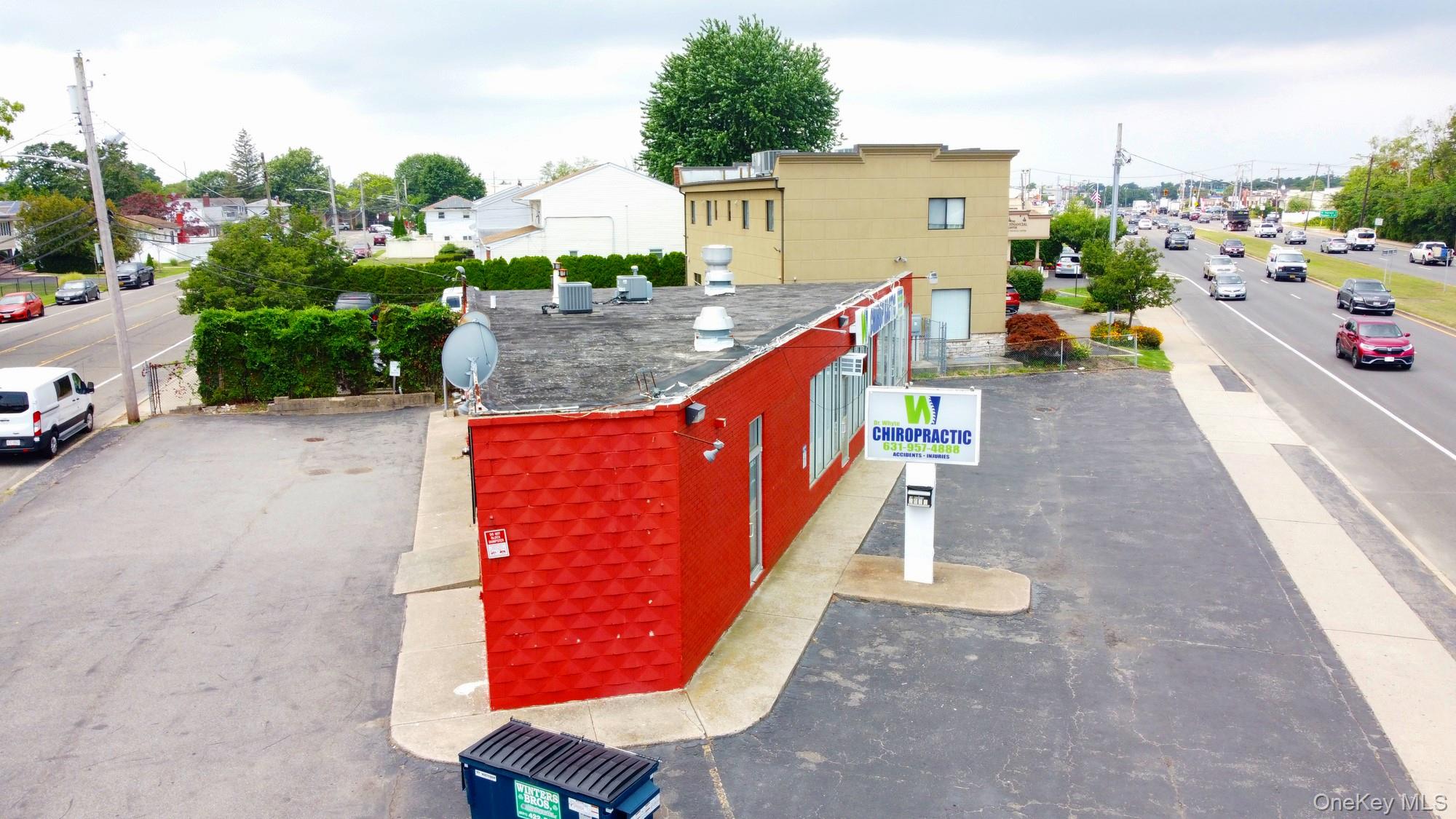 900 Route 109, Lindenhurst, NY 11757