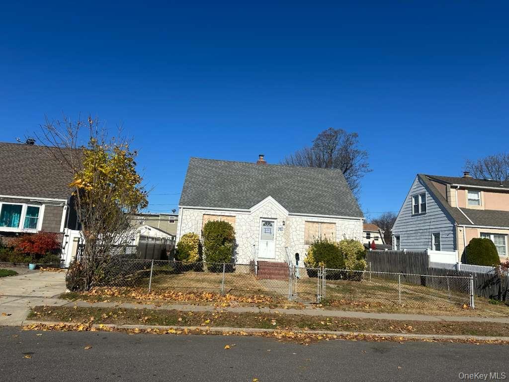 761 Salem Road, Uniondale, NY 11553