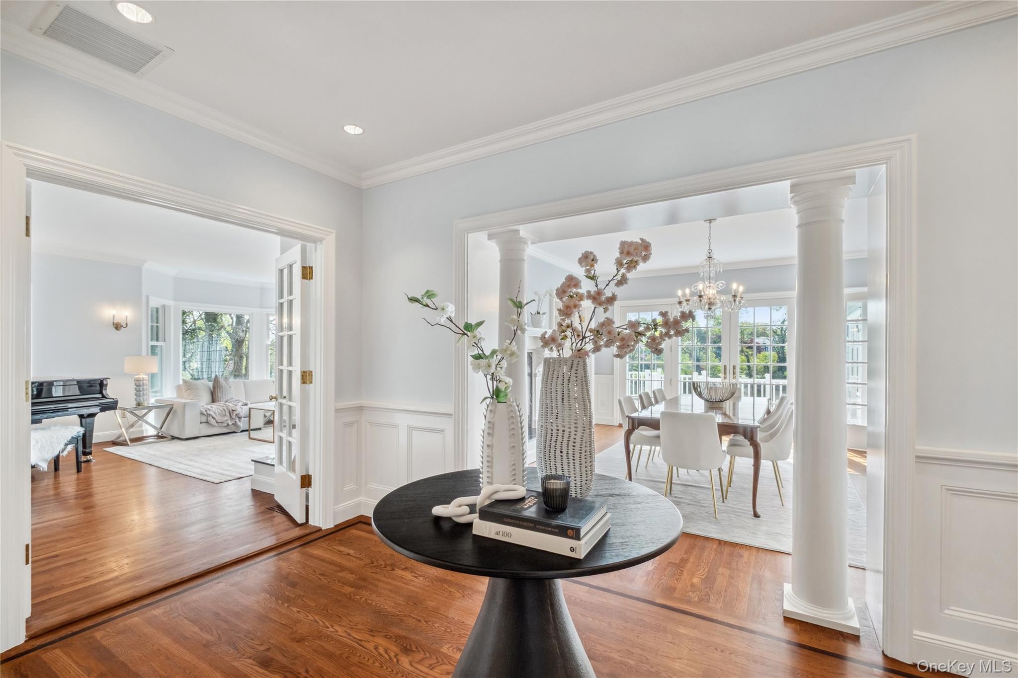 32 Pryer Lane, Larchmont, NY 10538