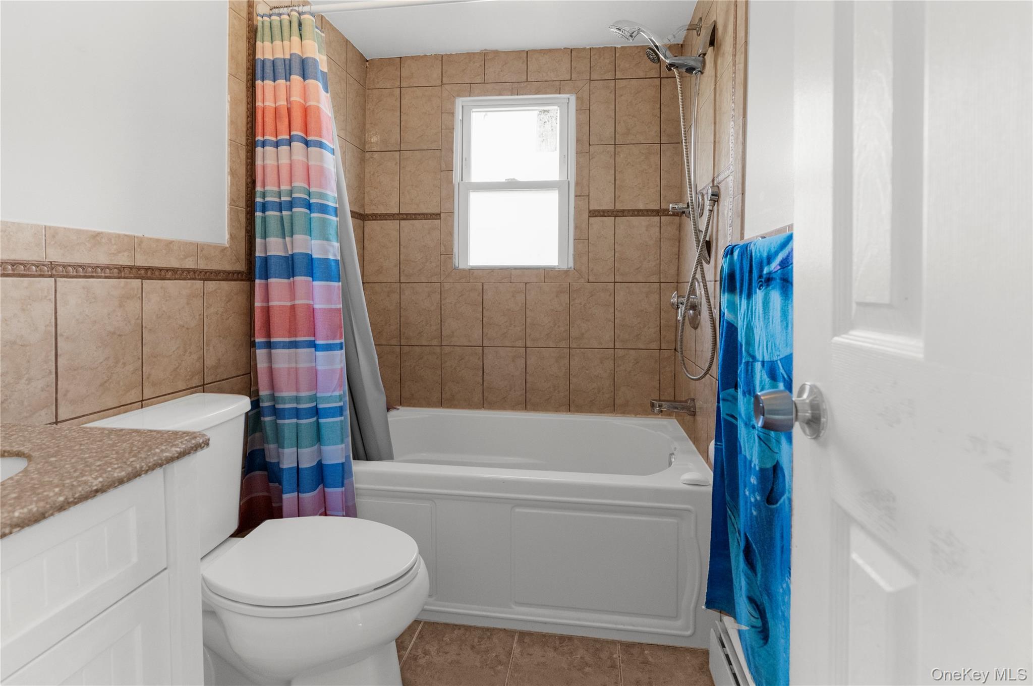 9 Farragut Avenue, Bay Shore, NY 11706