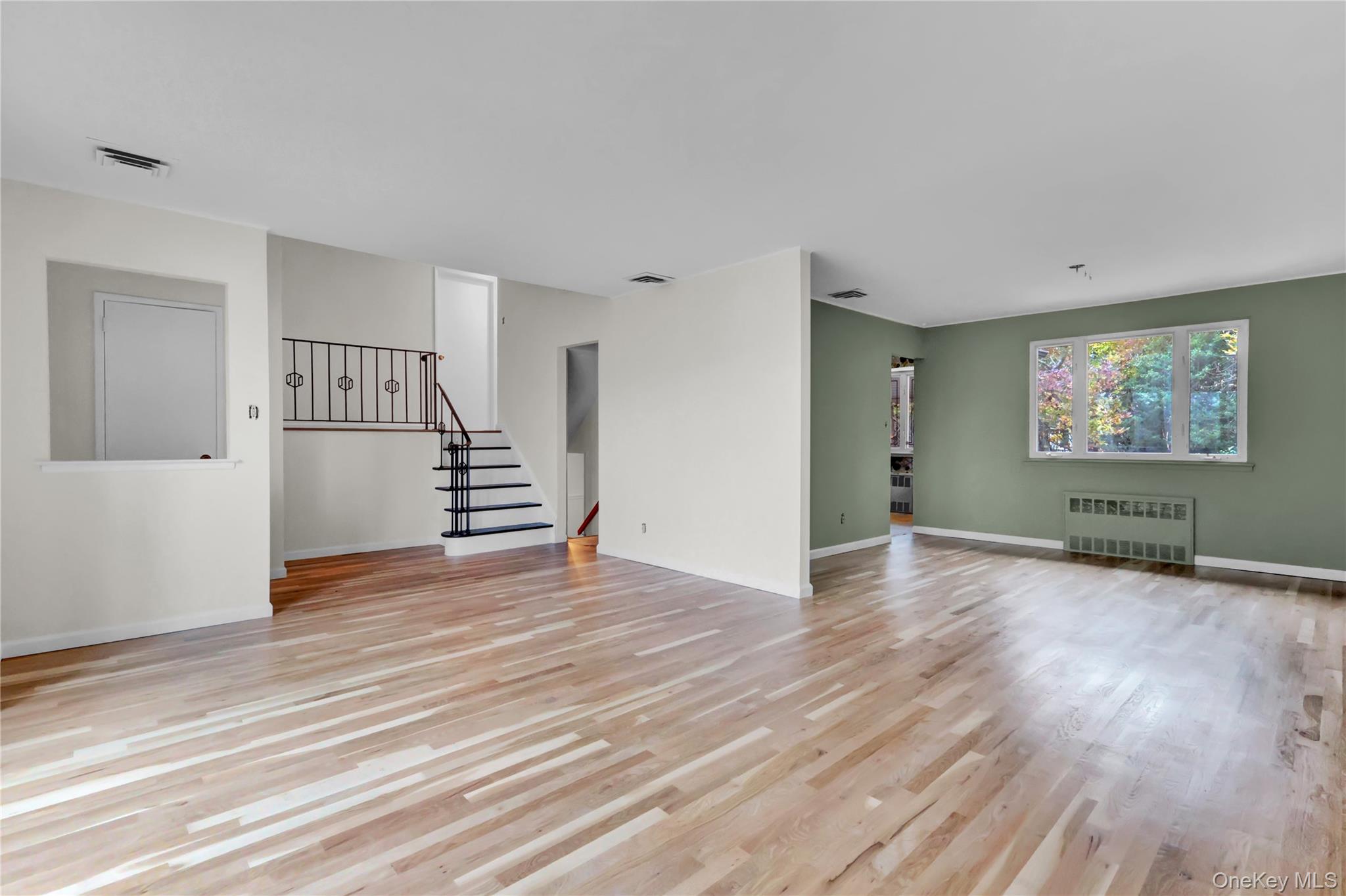 101 Beverly Place, Levittown, NY 11756