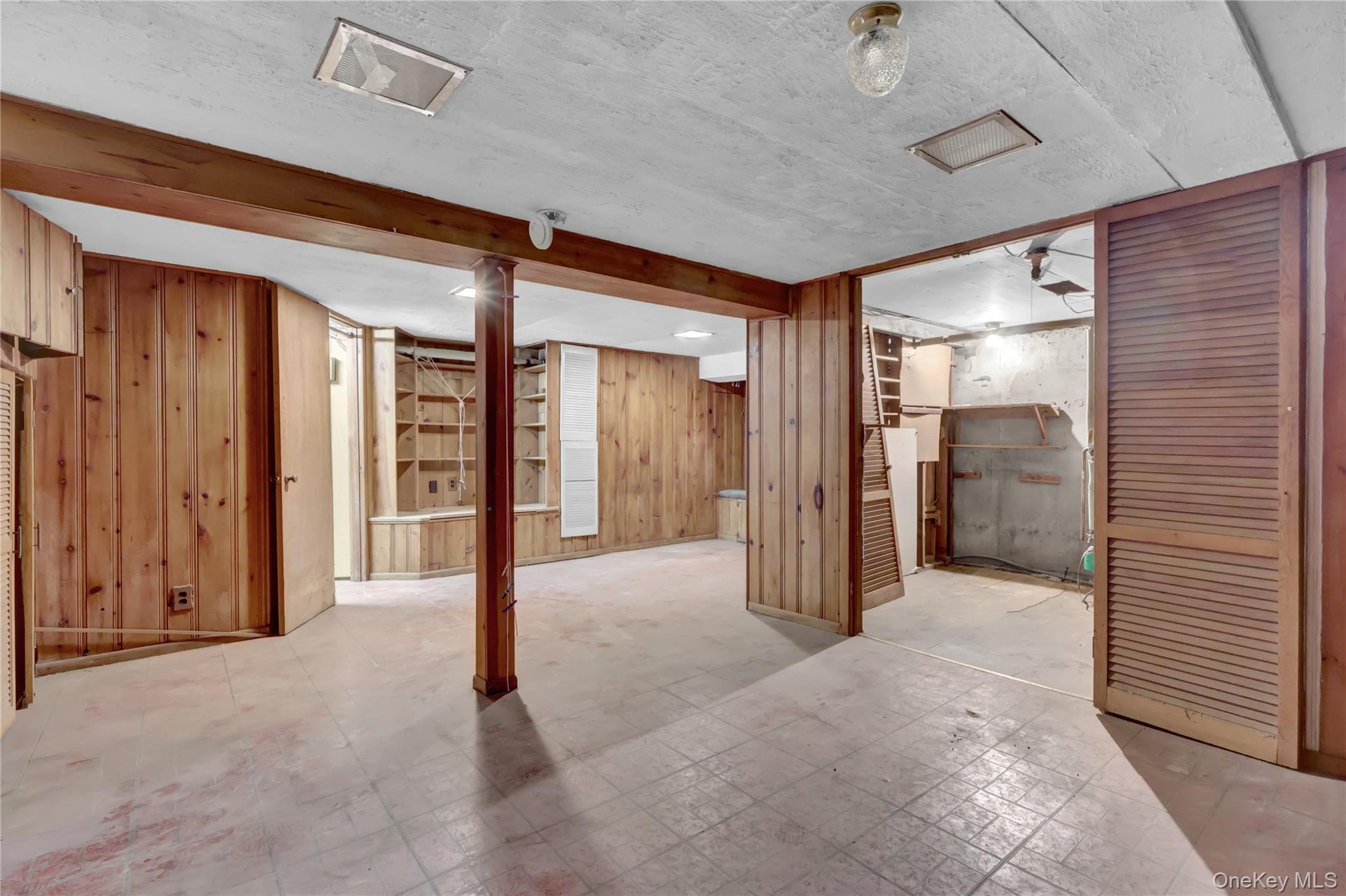 101 Beverly Place, Levittown, NY 11756