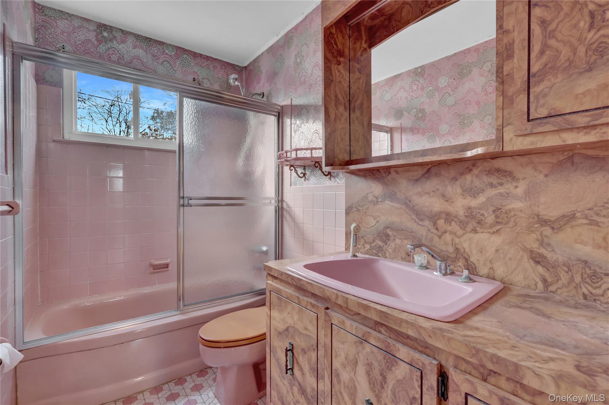 101 Beverly Place, Levittown, NY 11756