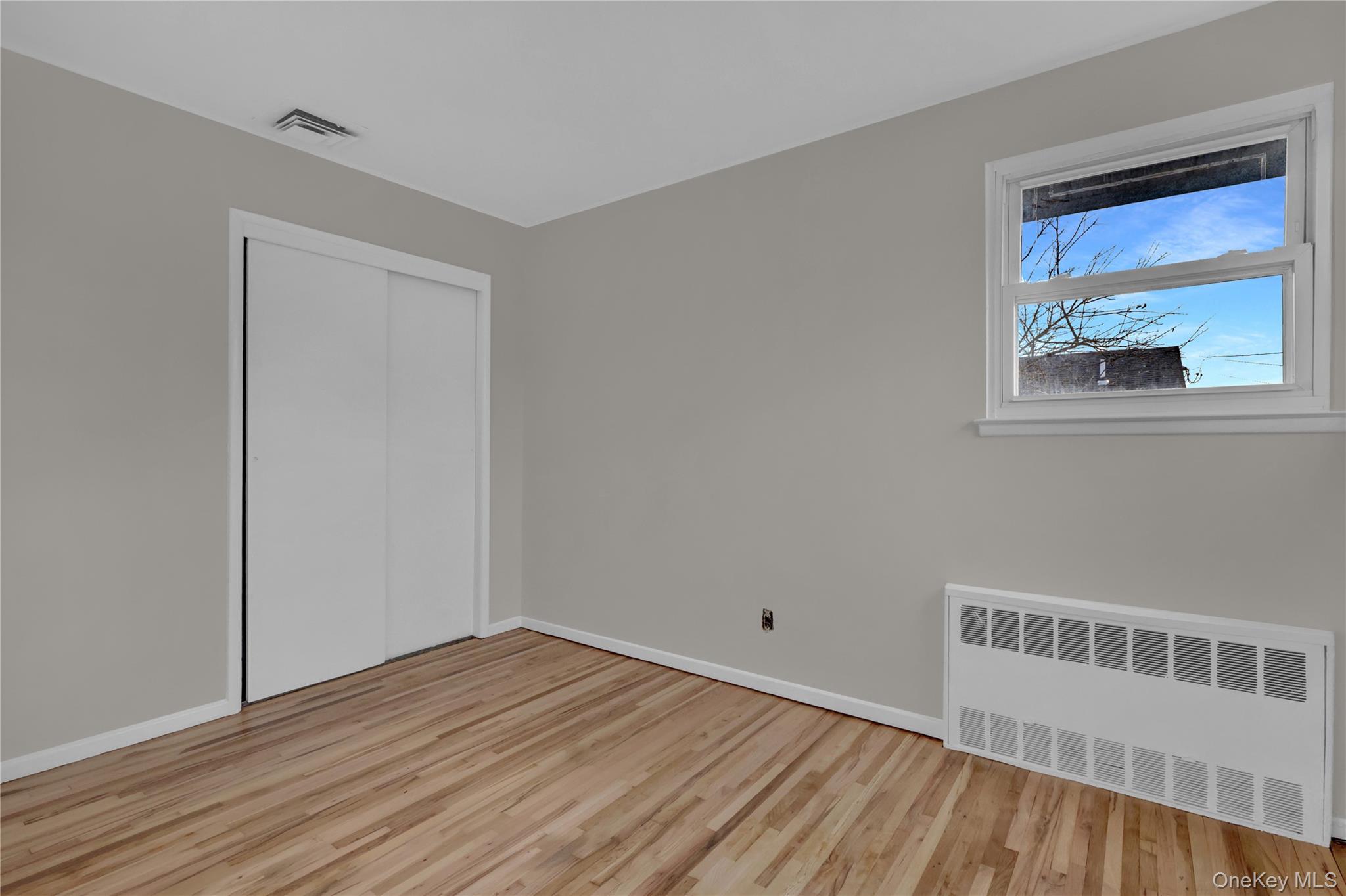 101 Beverly Place, Levittown, NY 11756