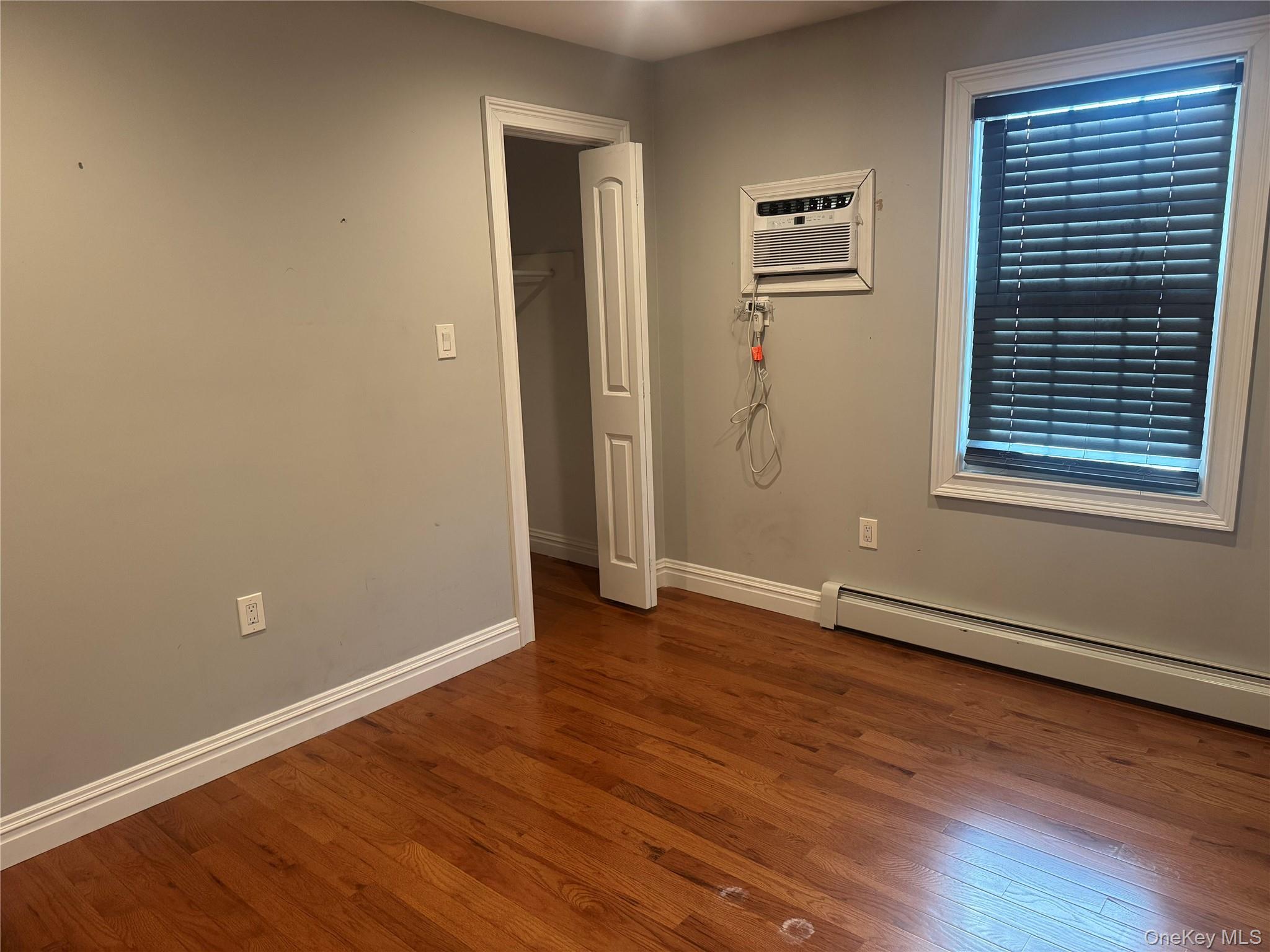 614 Monroe Boulevard # Upper, Long Beach, NY 11561