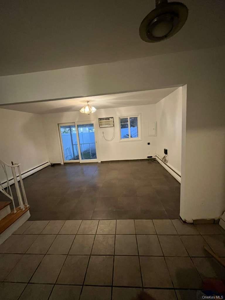 24 McLaughlin Ave, Haverstraw, NY 10993