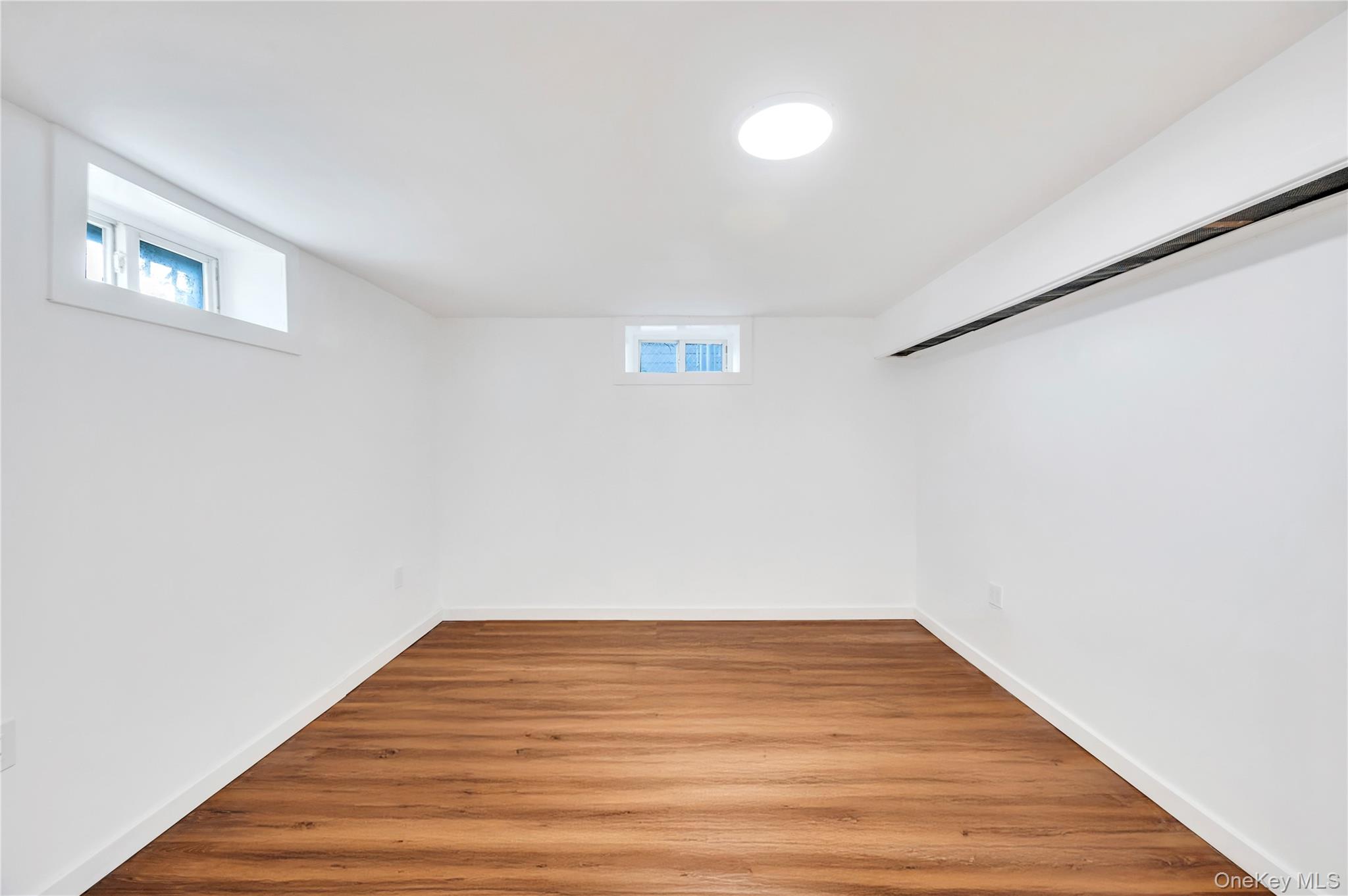 192-23 116th Road, Saint Albans, NY 11412