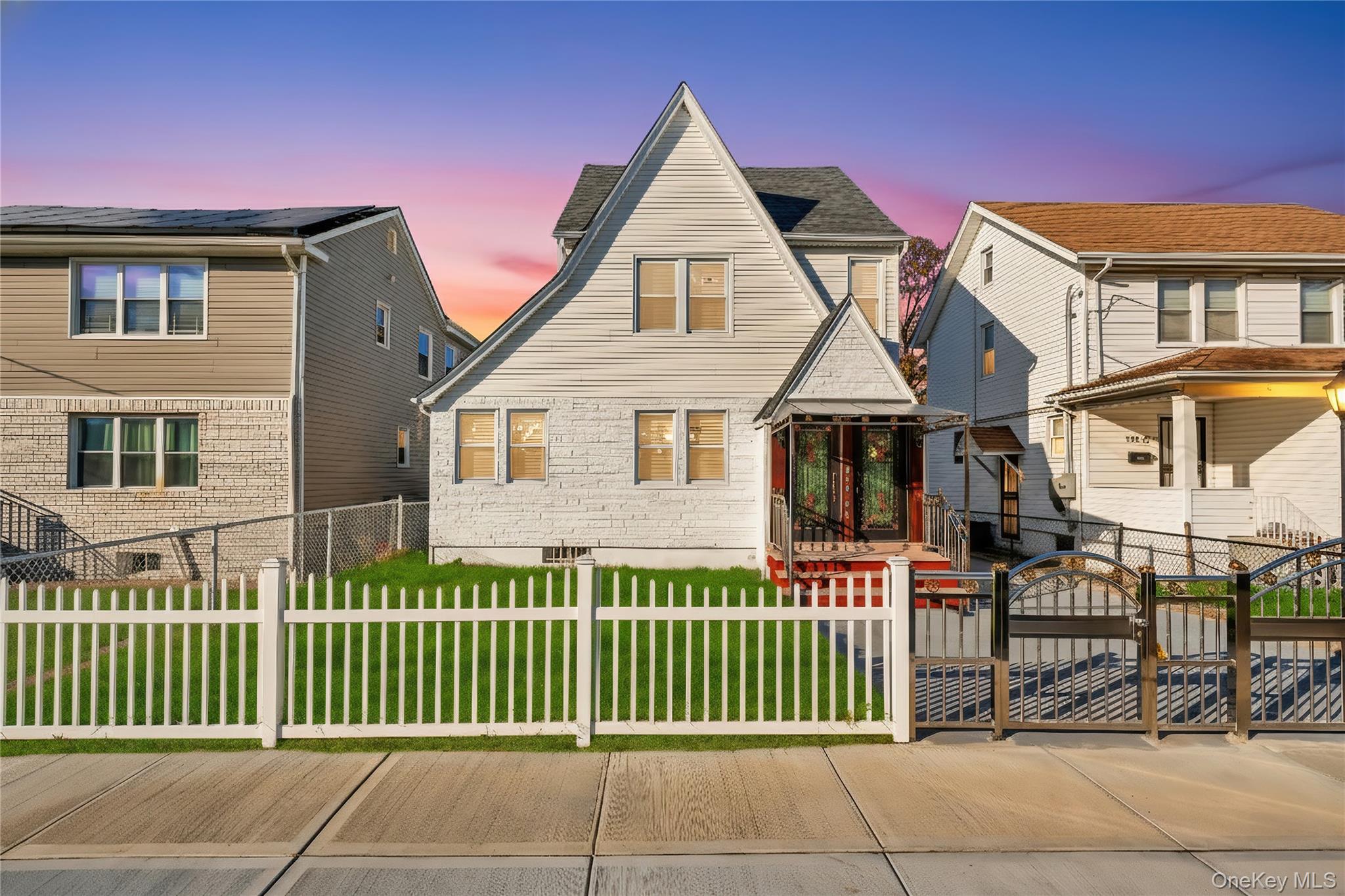 192-23 116th Road, Saint Albans, NY 11412