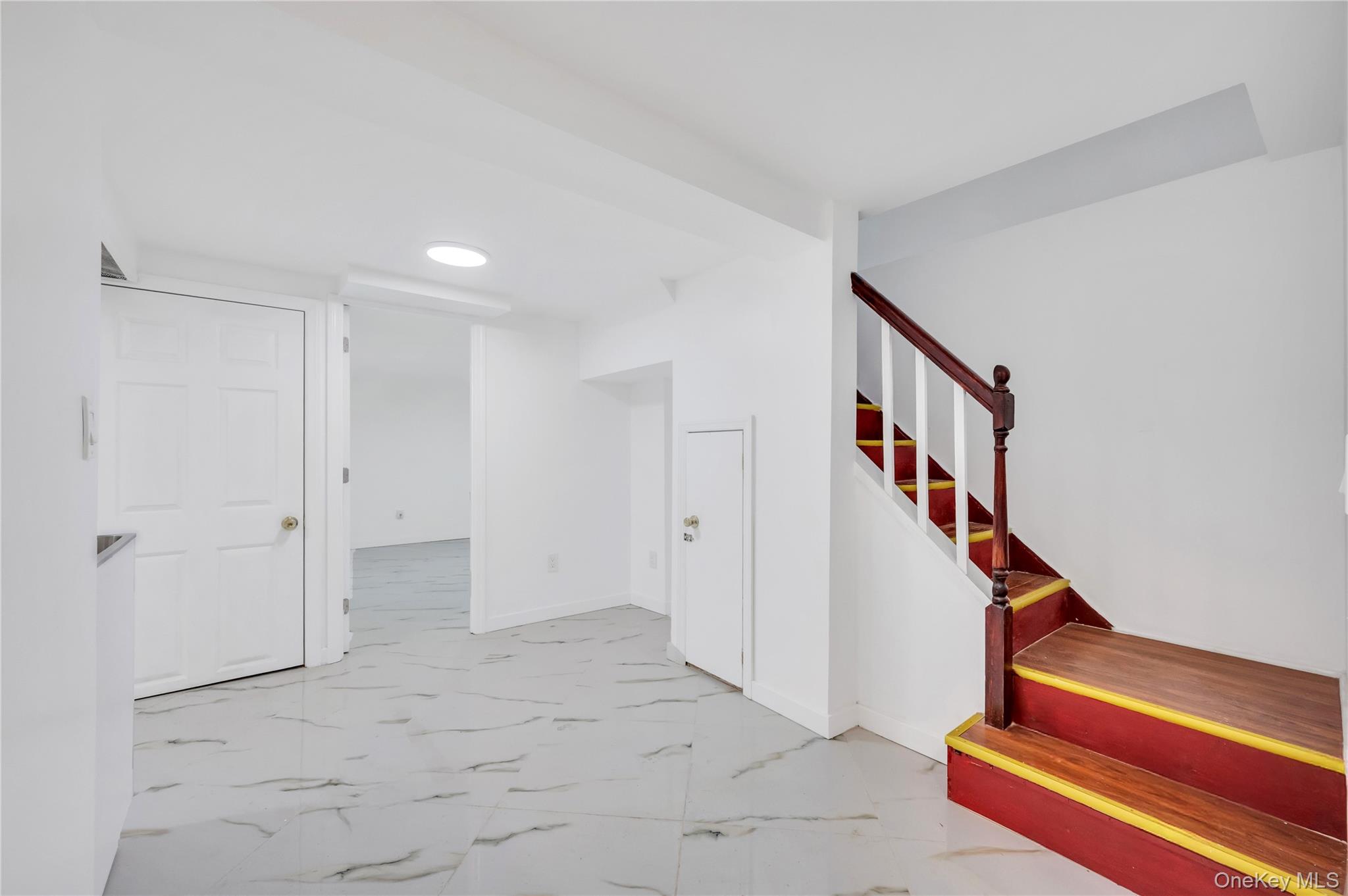 192-23 116th Road, Saint Albans, NY 11412